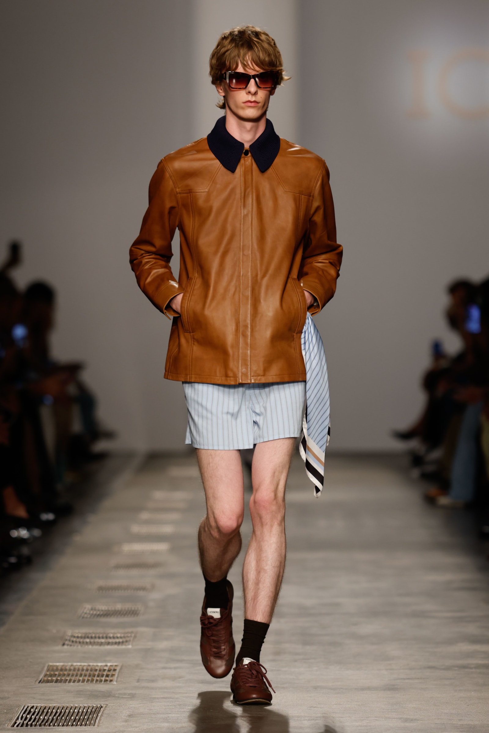 ICEBERG_SS26_FashionShow_Look-8-1759193091686