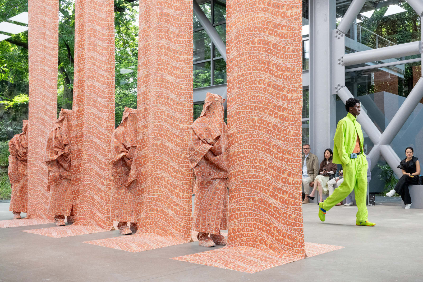 IM-MEN-SS26_SHOW-IMAGE_2_low-1751156359517