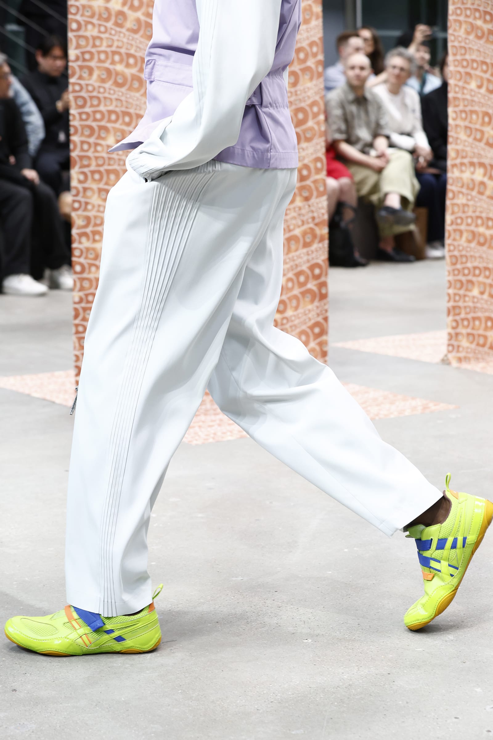 ISSEY-MIYAKE-FOOT_LIME-GREEN_2-1751156450099