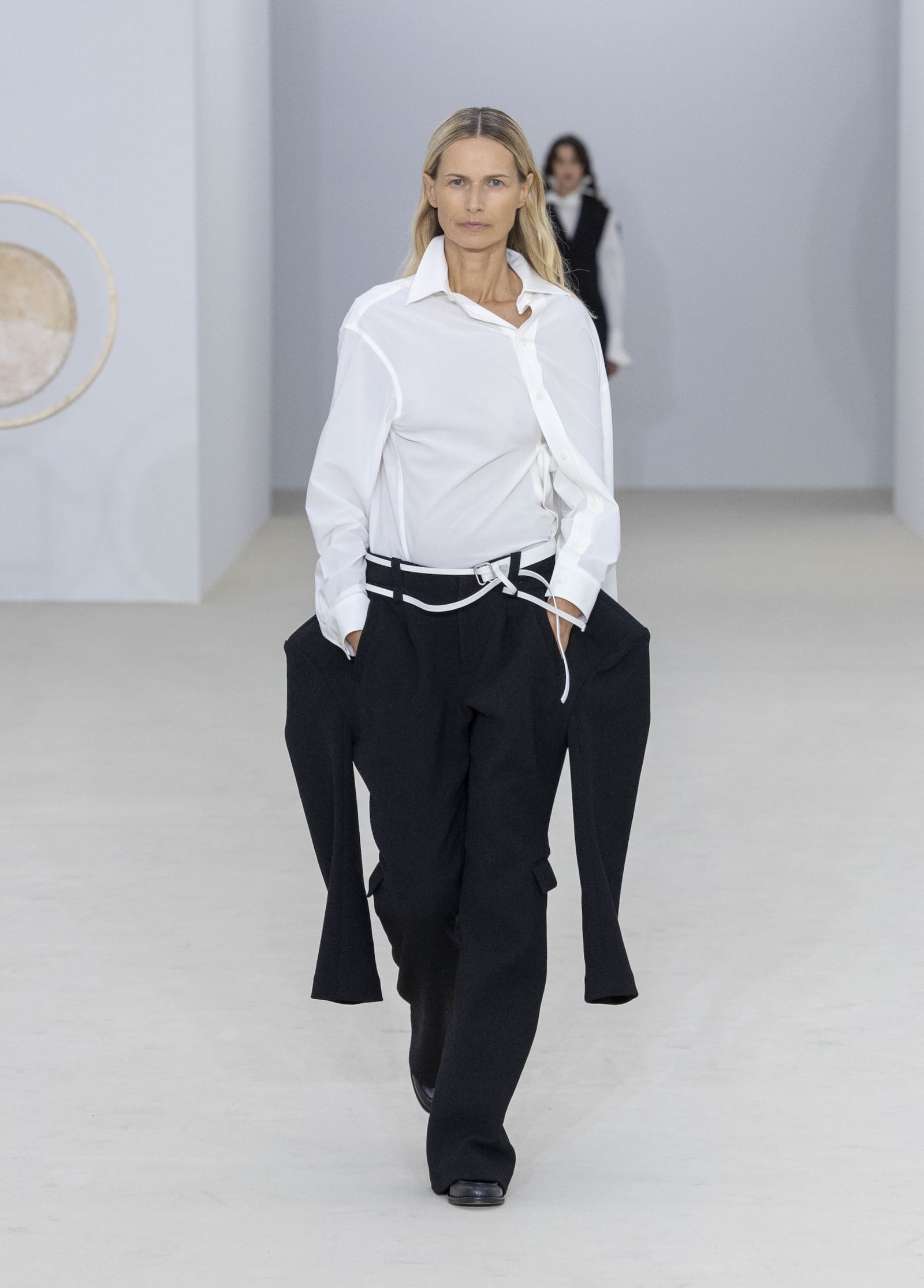 ISSEY_MIYAKE_LOOK-8-1760304792415