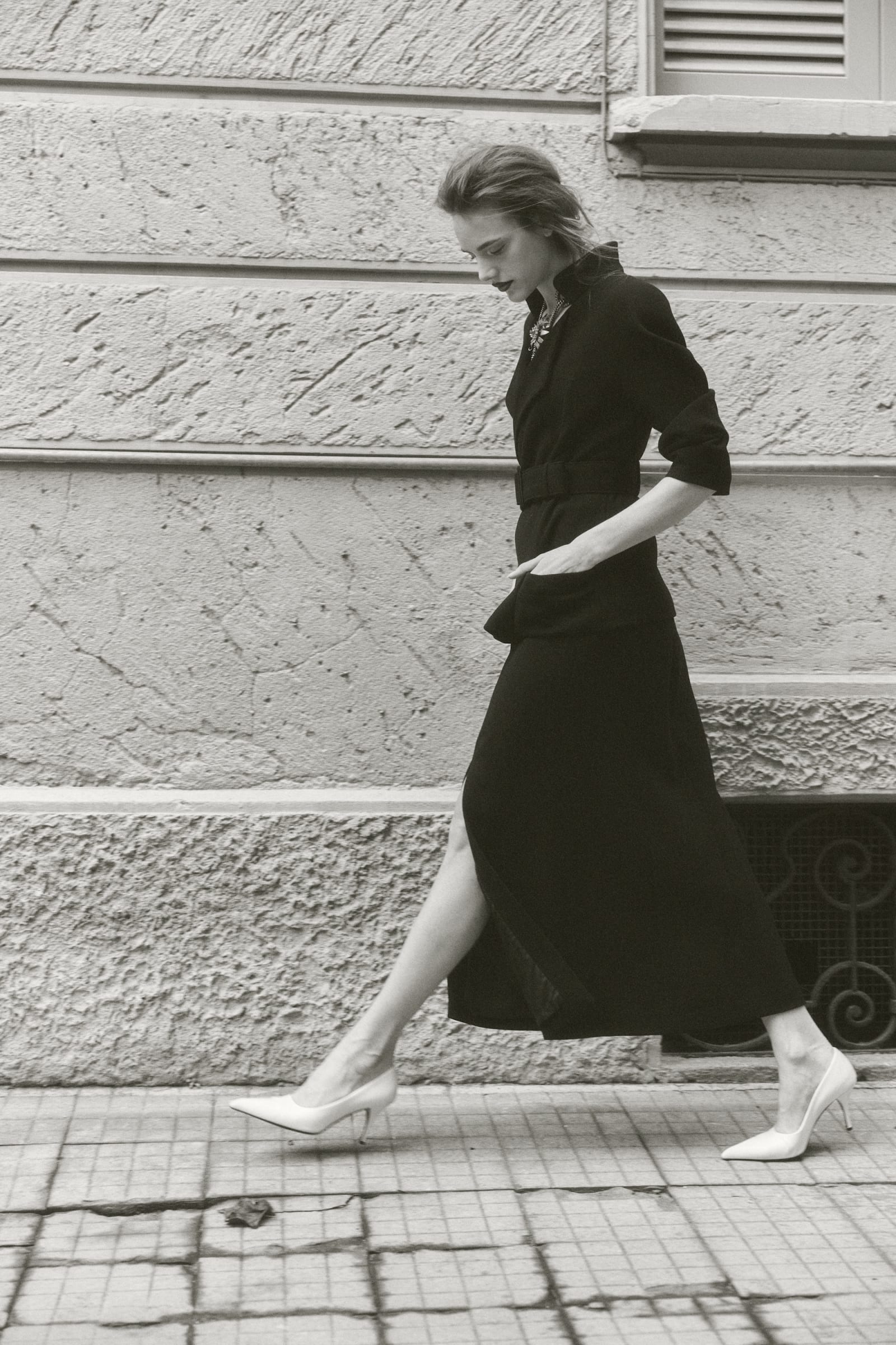 LOOK-1_3-1750993451728