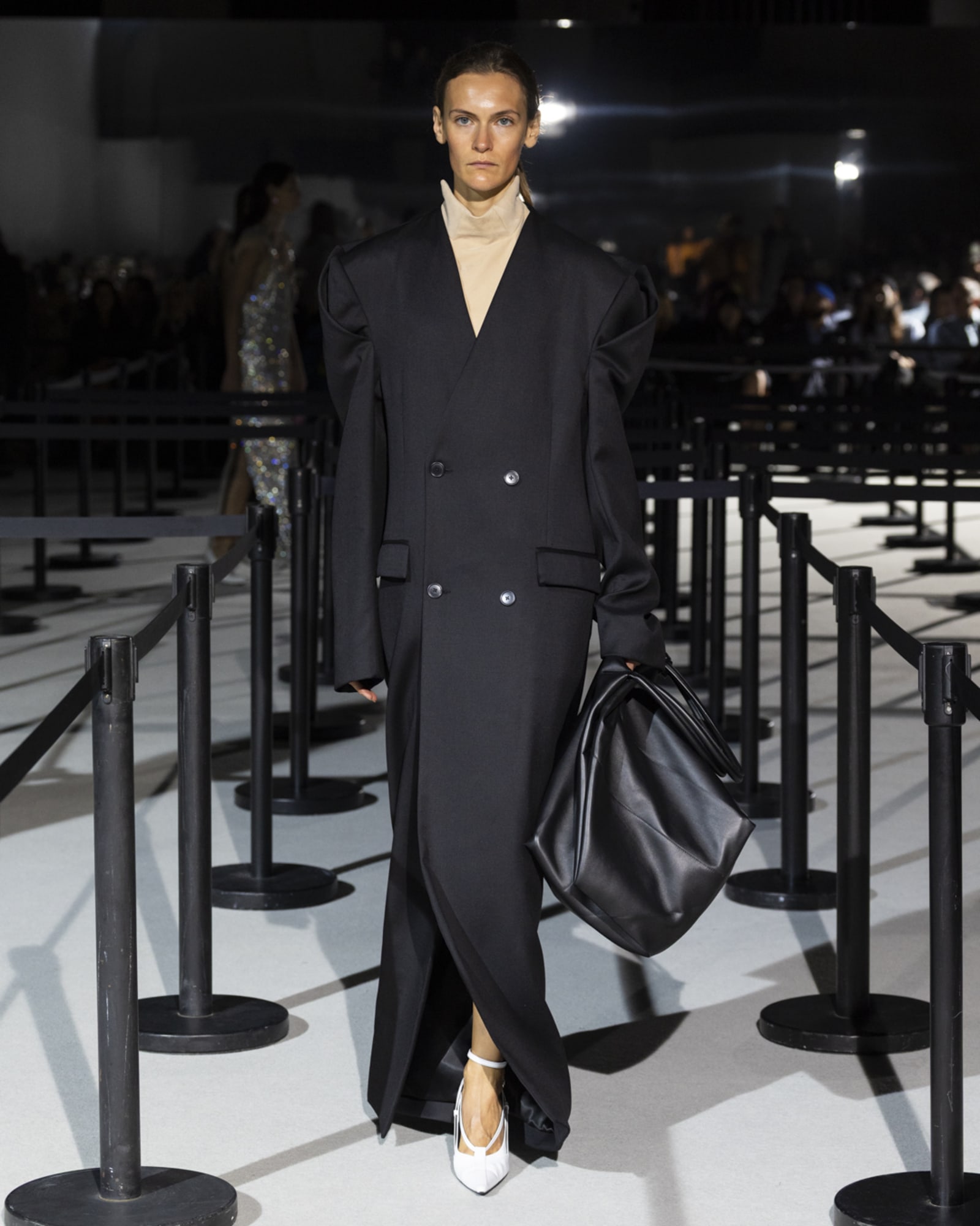 LOOK_39_MAL2510_PARIS_SS26_AG02869-1760725595865