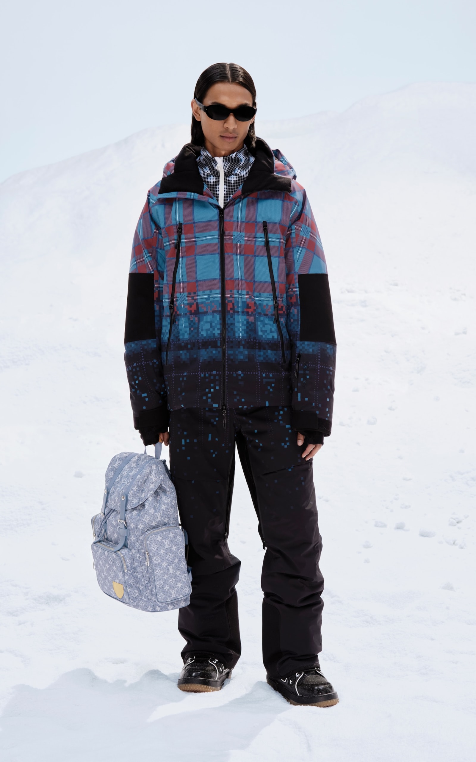 LOUIS-VUITTON-MEN-SKI-CAPSULE-2026-LOOK-1-1762819709551
