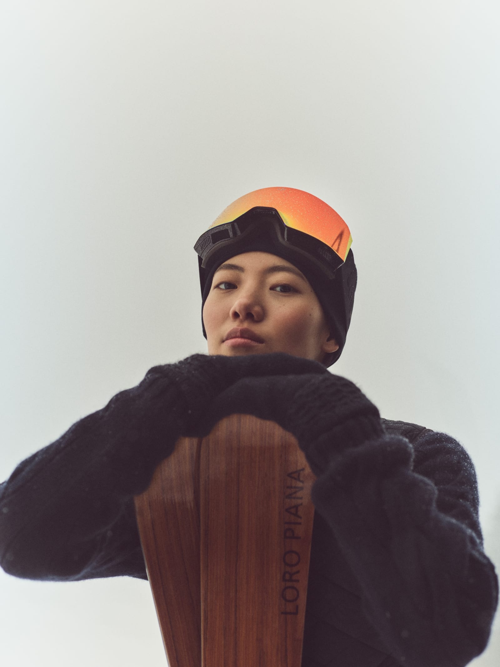 Loro-Piana-Fall-Winter-2025-2026-Ski-Capsule_Campaign-Image(2)-1763864870759