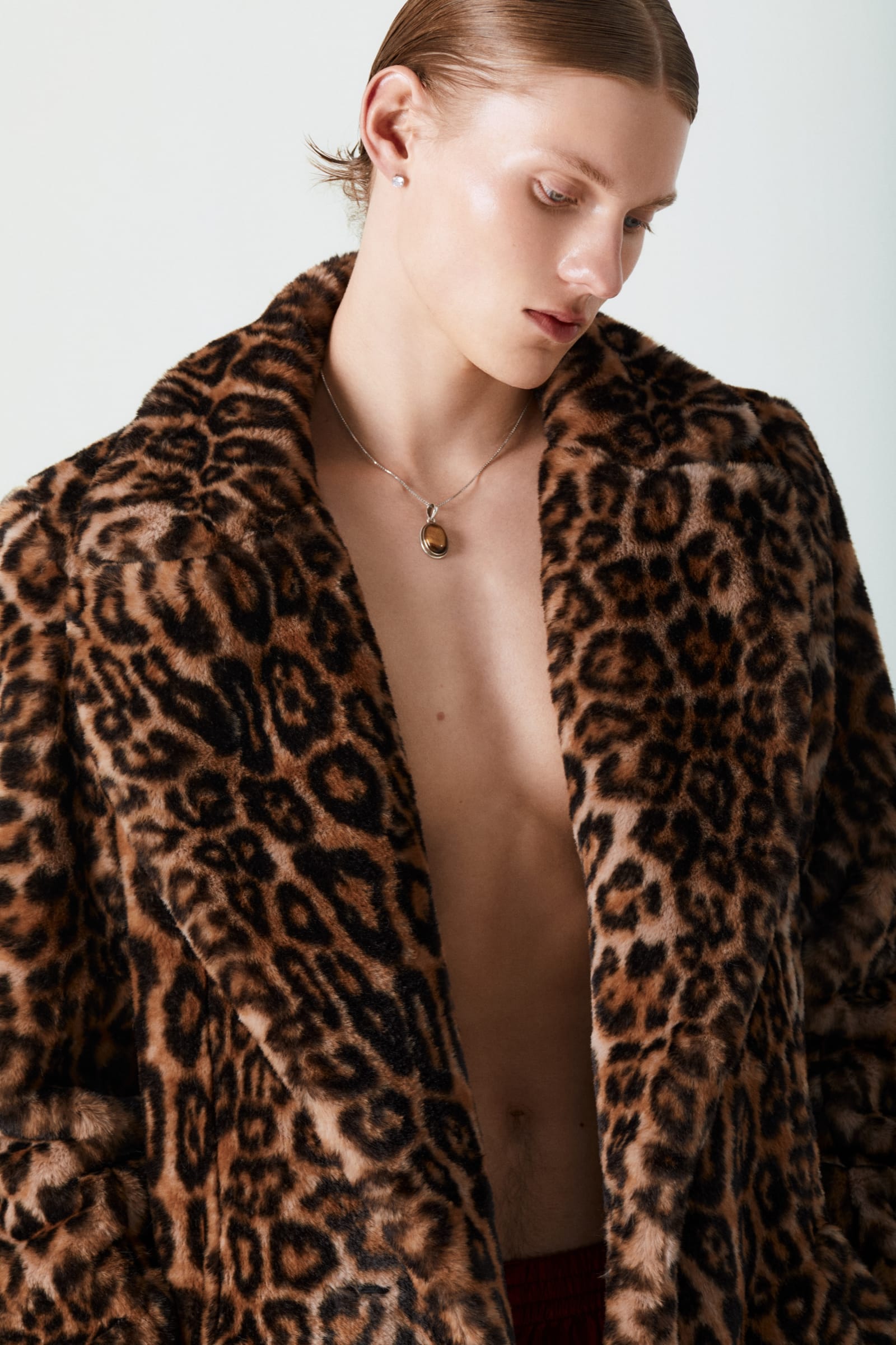 Lucas_Lei_Laurenz_Zimmermann_Rain_Mag_1927-1752368527150