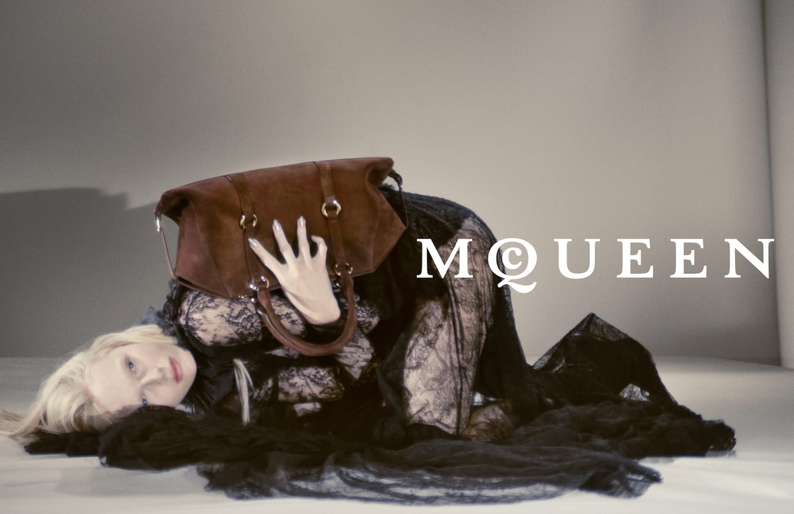 McQueenAutumnWinter2025Campaign007LOGO-1755703419696