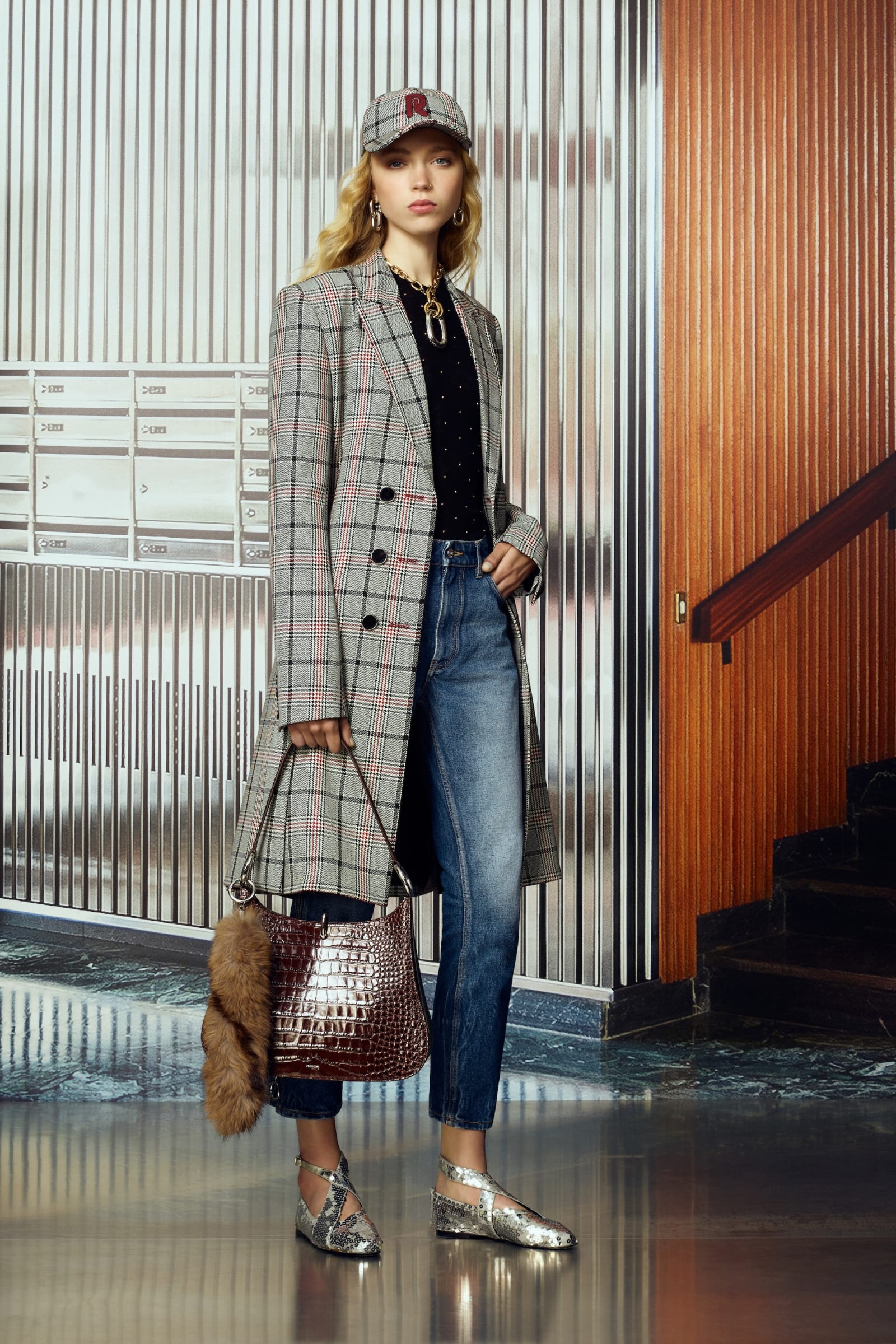 RABANNE_RE26_LOOK14-1749829292869