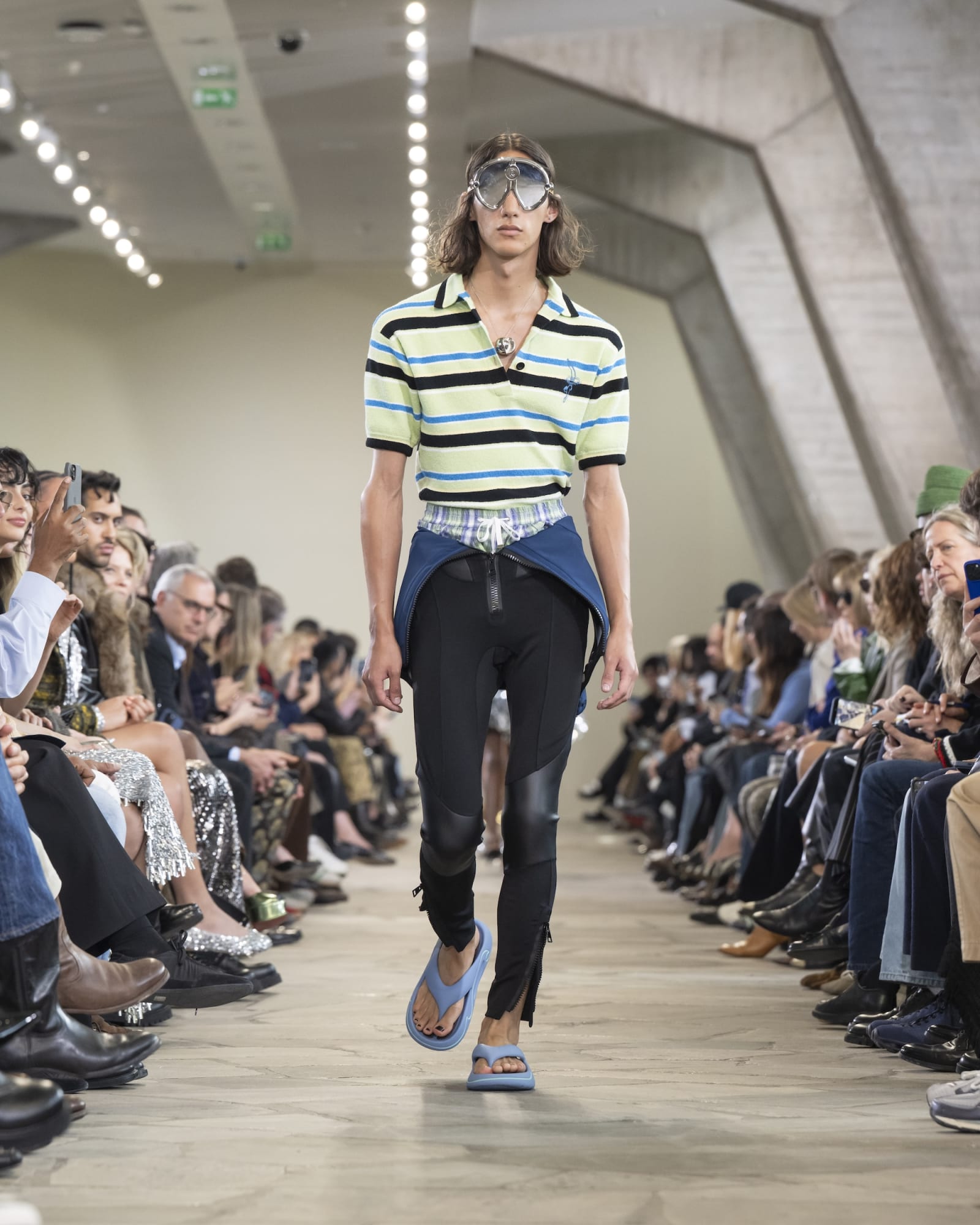 RABANNE_SS26_YANNISVLAMOS_LOOK19-1760303673525