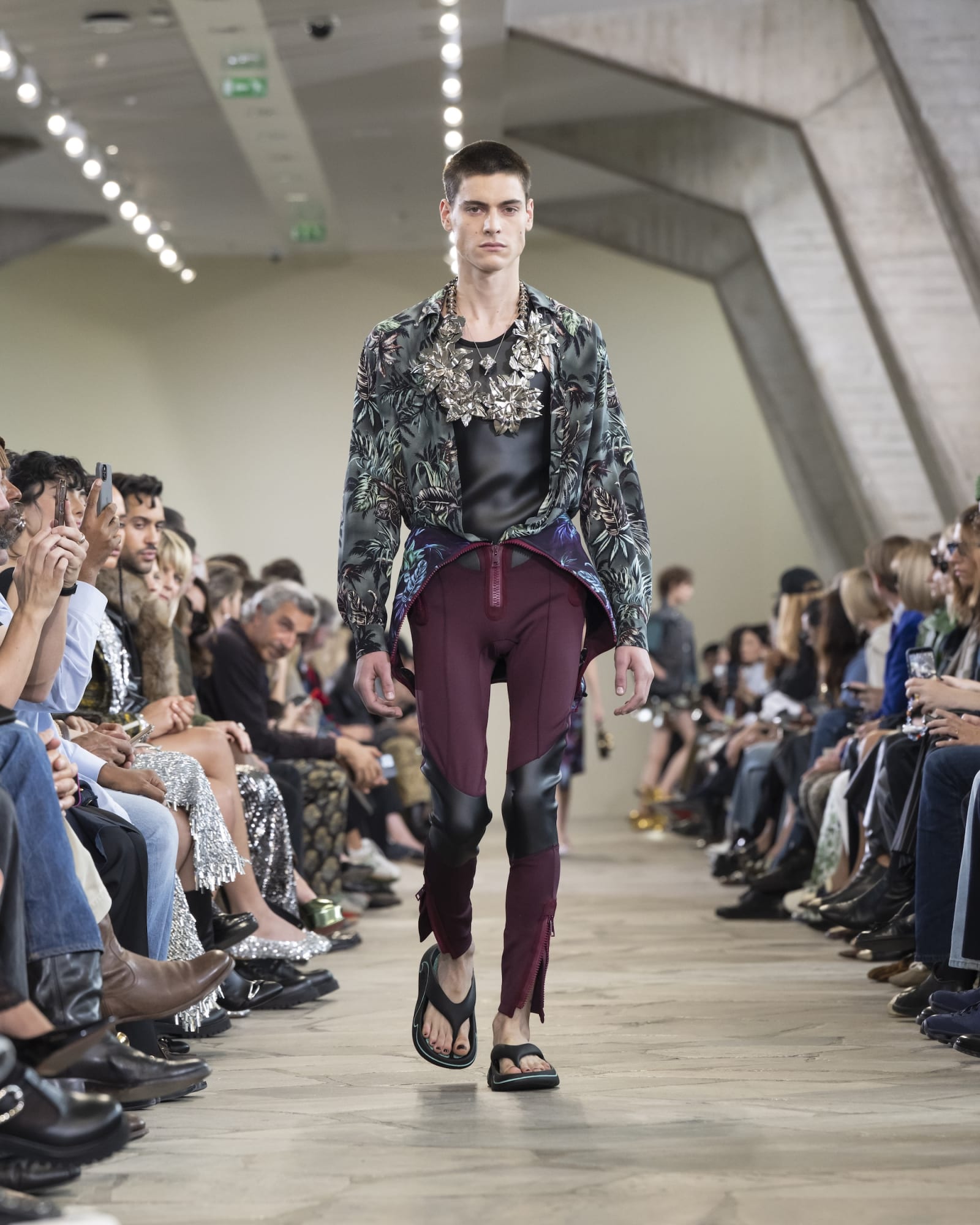 RABANNE_SS26_YANNISVLAMOS_LOOK31-1760303735013