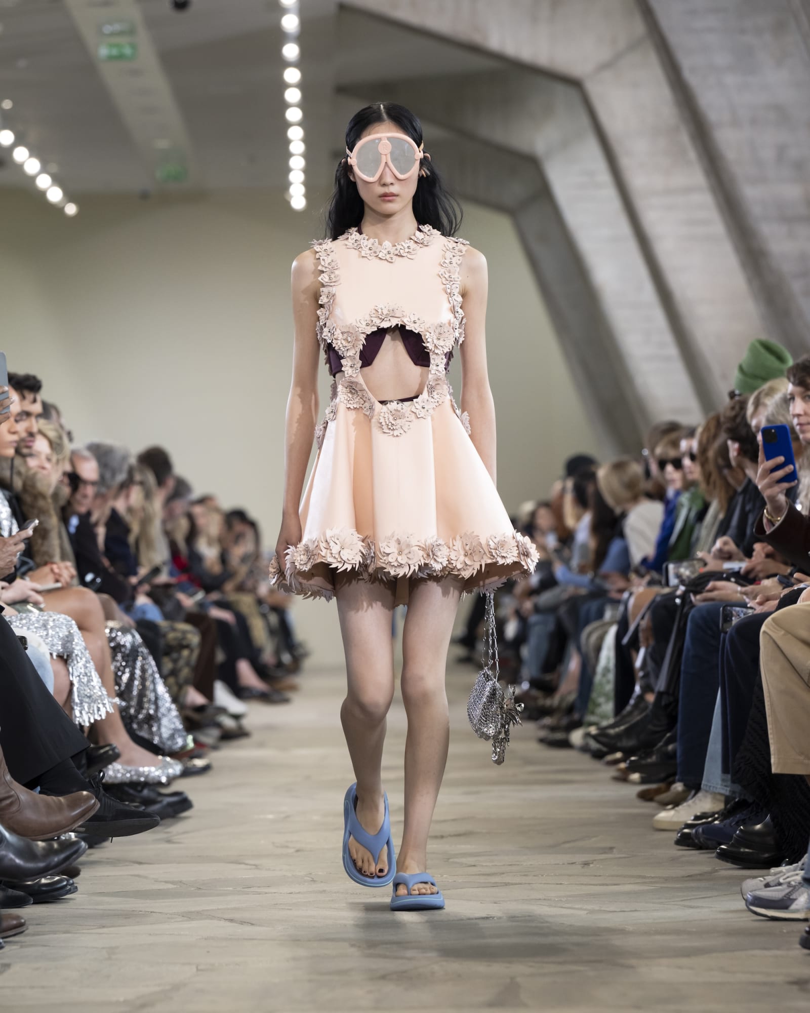 RABANNE_SS26_YANNISVLAMOS_LOOK8-1760303671709