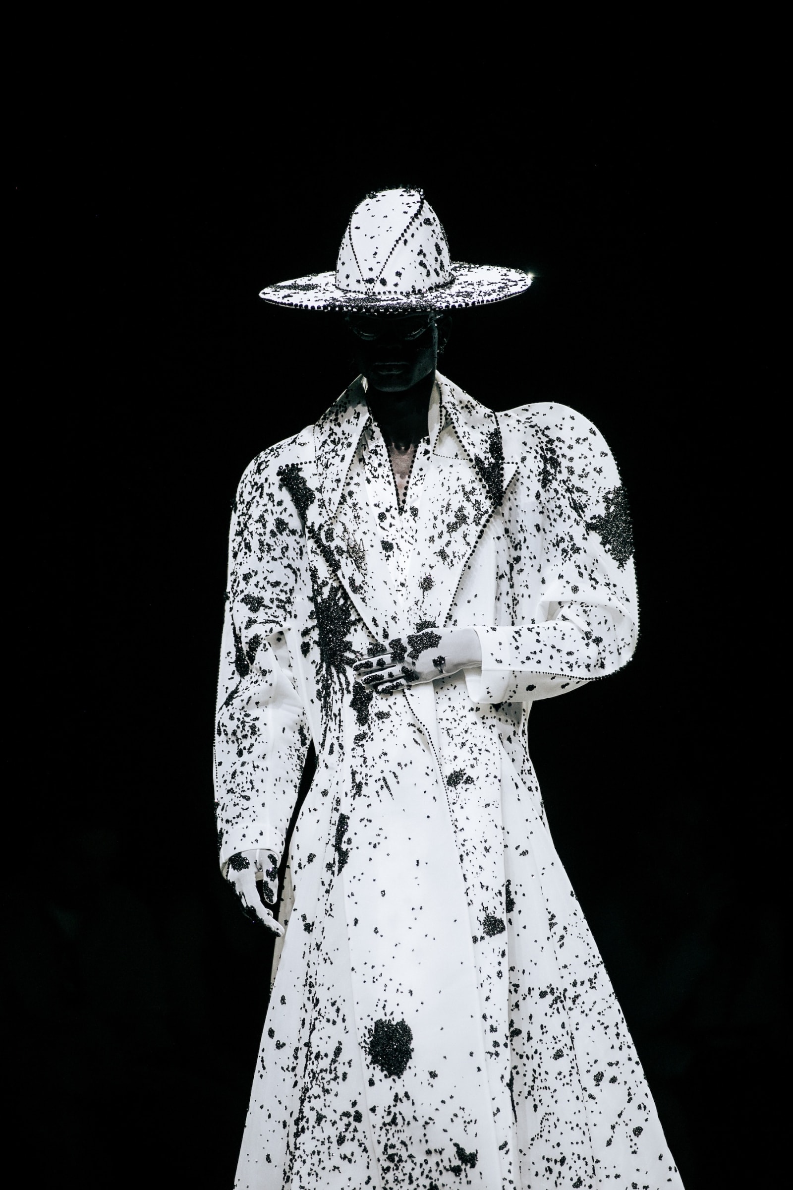 ROBERT-WUN-FALL-2025-16-1753821108598