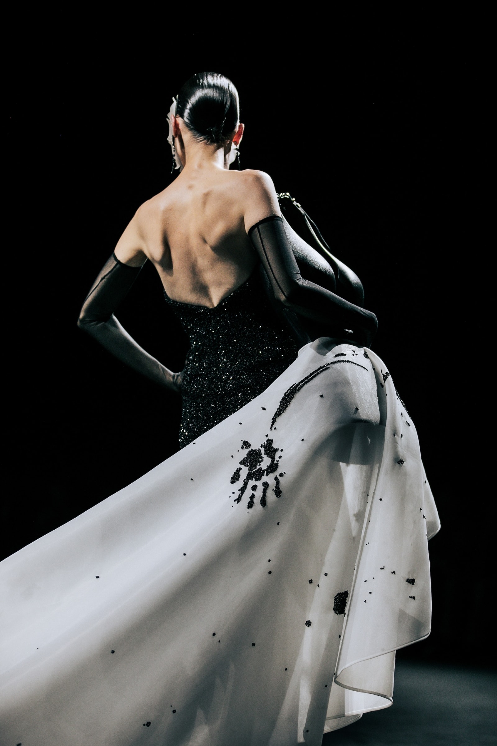 ROBERT-WUN-FALL-2025-21-1753821109733