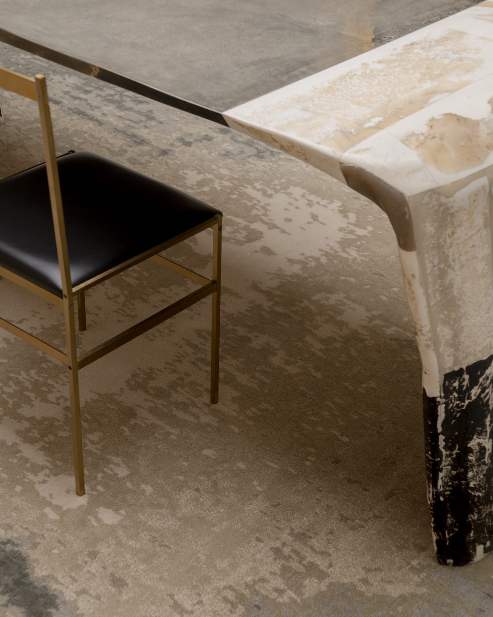 SAINT_LAURENT_MILAN_MONTENAPOLEONE_STORE_04_HR-1761501868893