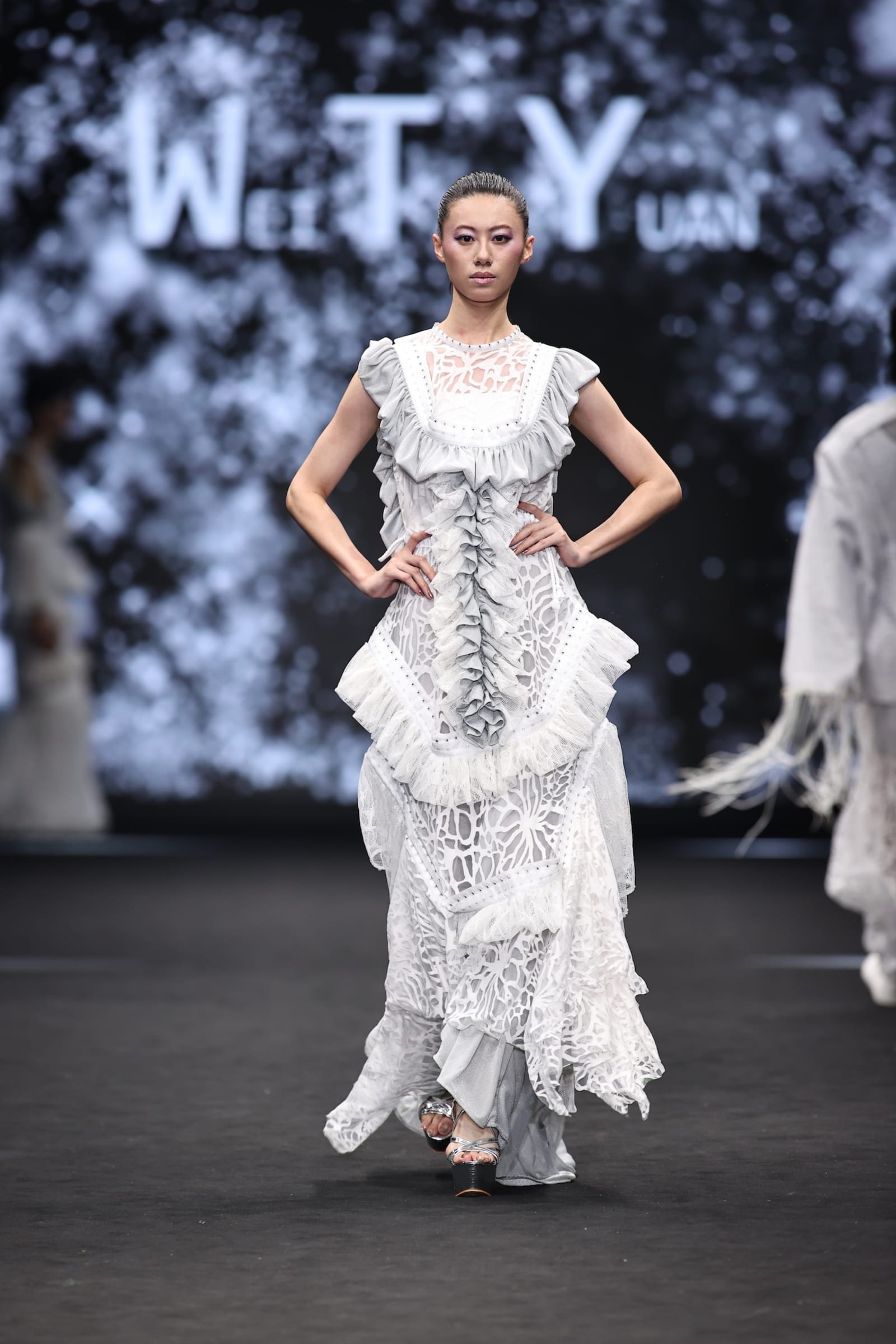 WEITZUYUAN-40-1762636913057