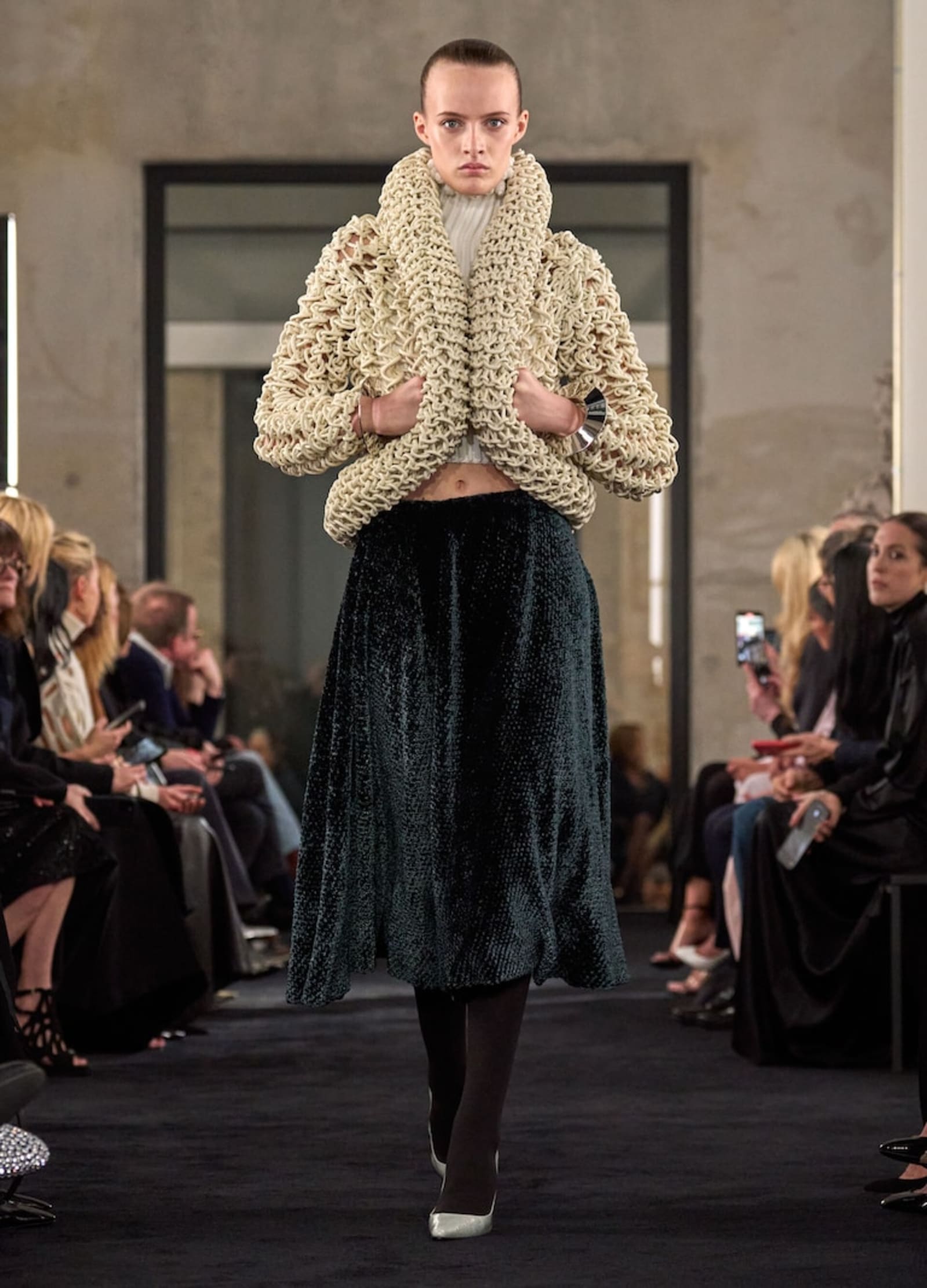 alaia-sf25-look-front-10-1742416755853-hiw5kt6axw4