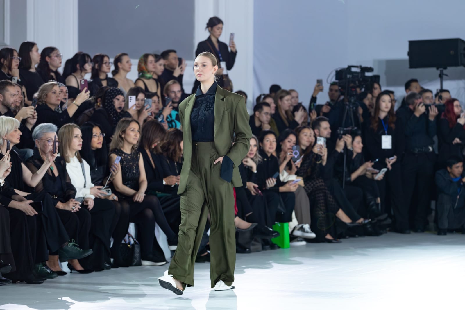 alexey-chzhen-3-scaled-1742417712376-o262thn021o