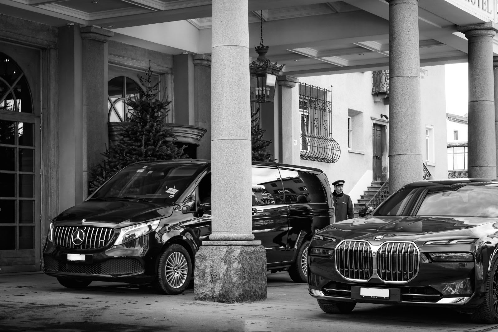 cars-1600x1067-1742417113916-4lteybzxs4l