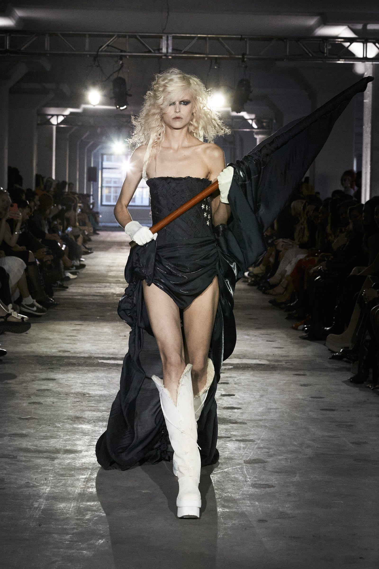 ev-ss25-look24-1600x2400-1742418823952-ot8epp7wtj8