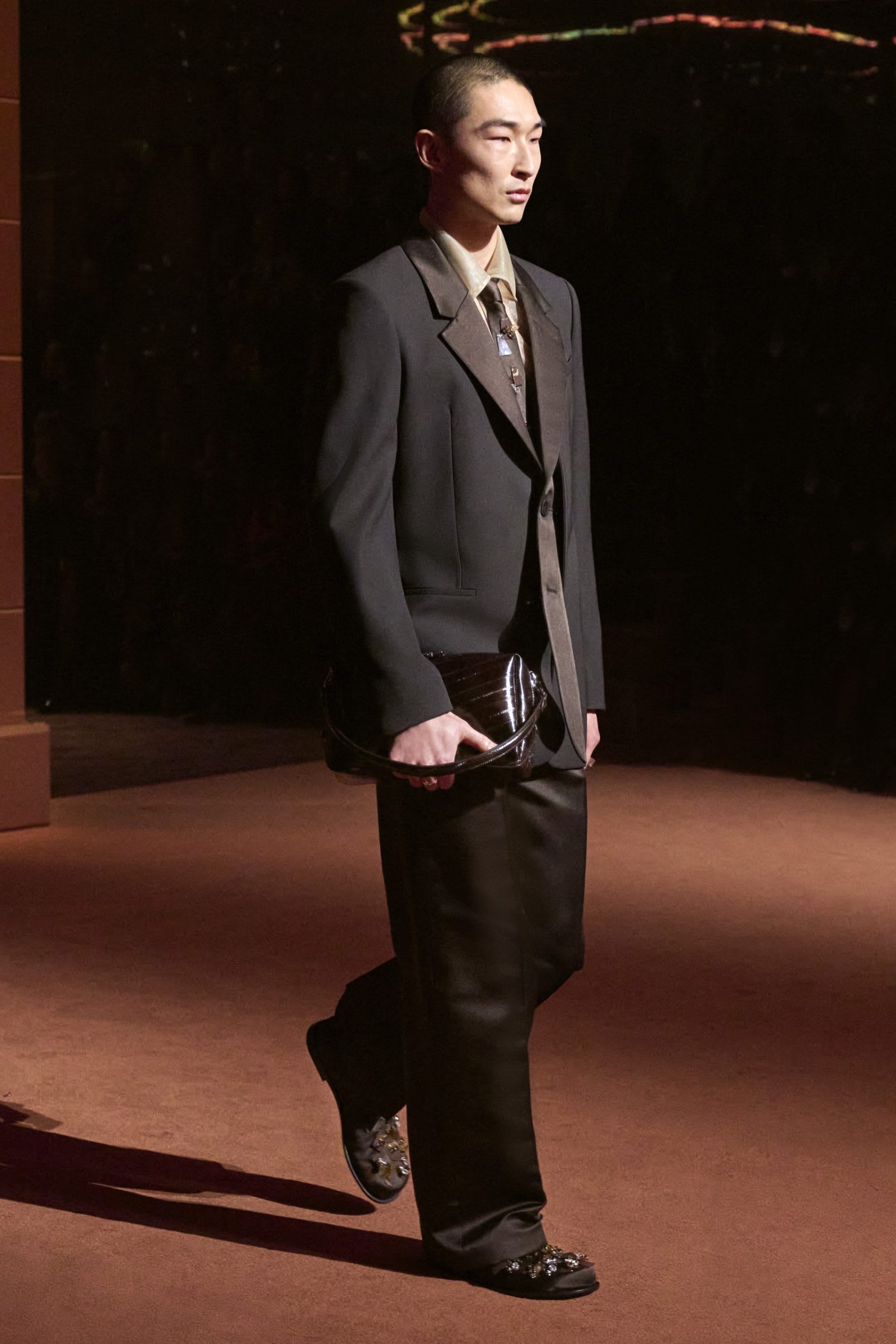 fendi-fw25-55-1600x2400-1742416899904-fwqd3k3go1l