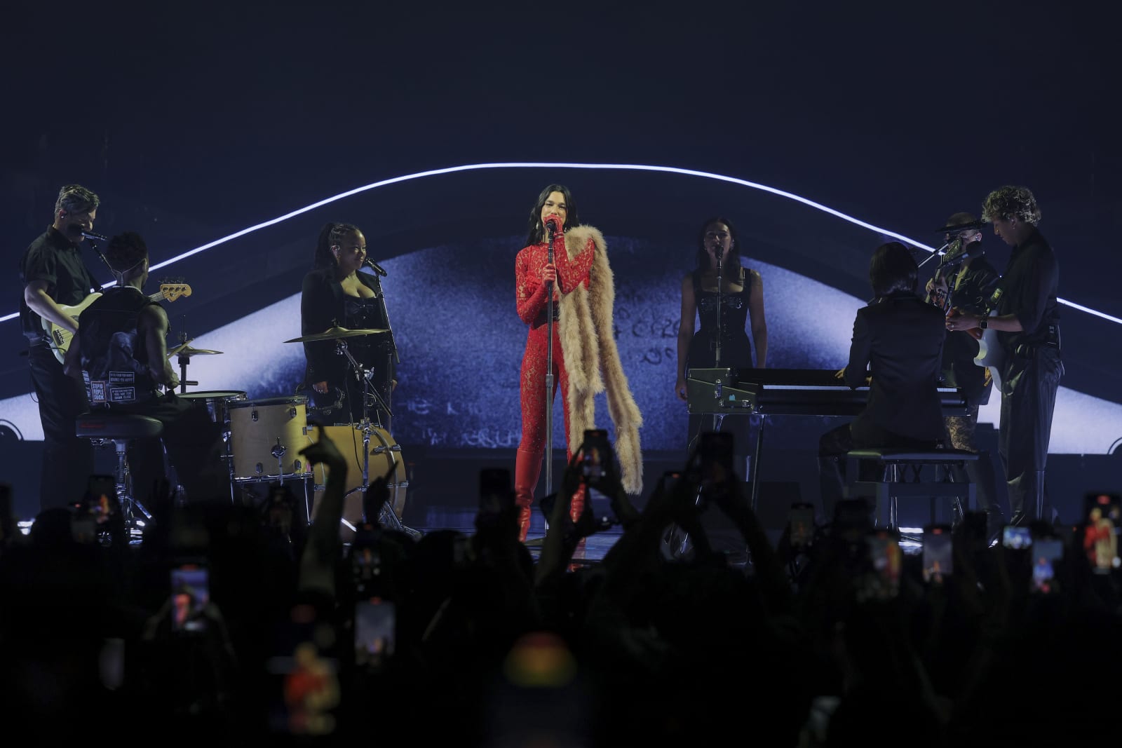 image002-1747516392106