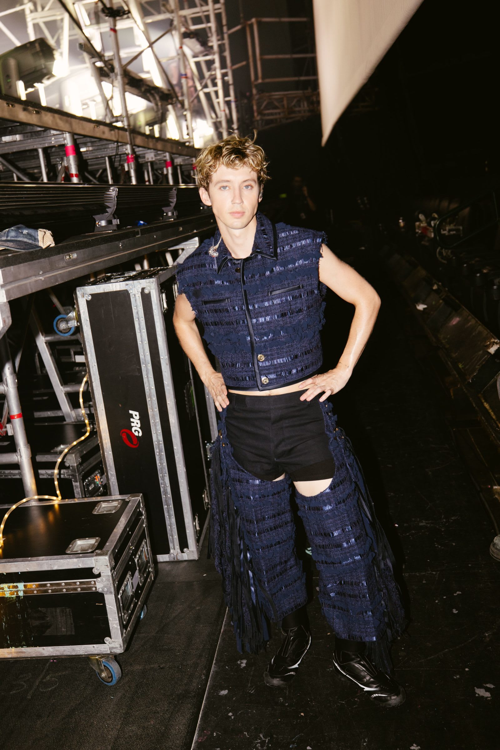 image003-1600x2399-1742418351502-0ai9h2cqhqnf