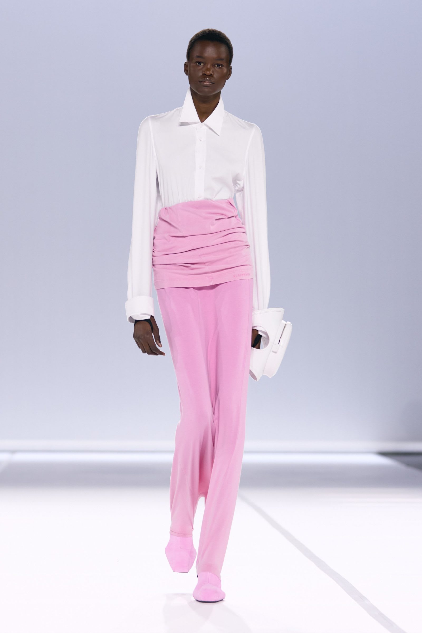 img-0984-1600x2399-1742418590012-3yckhzqjlpw