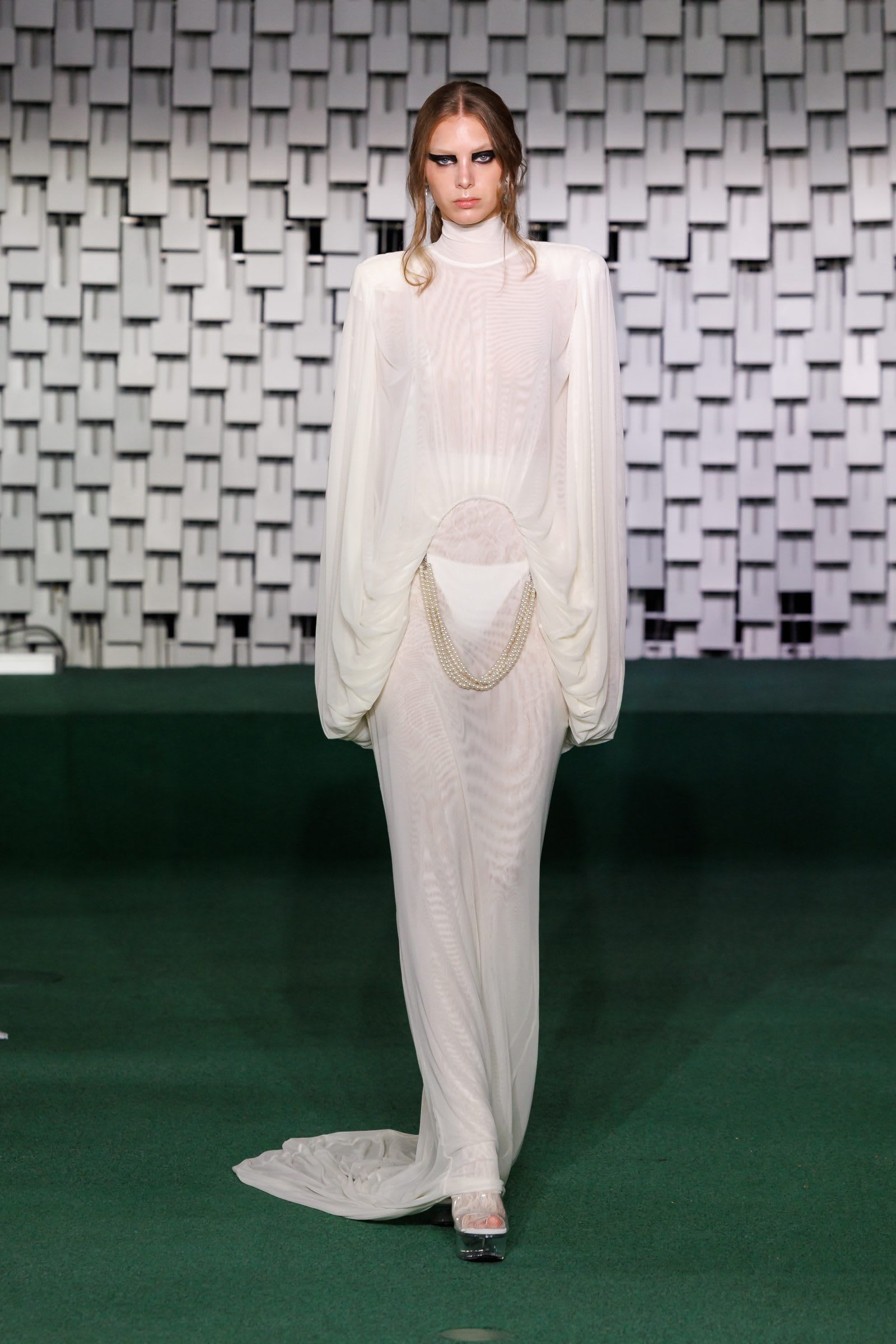 img-1371-1600x2400-1742418374038-tk71il0yzx