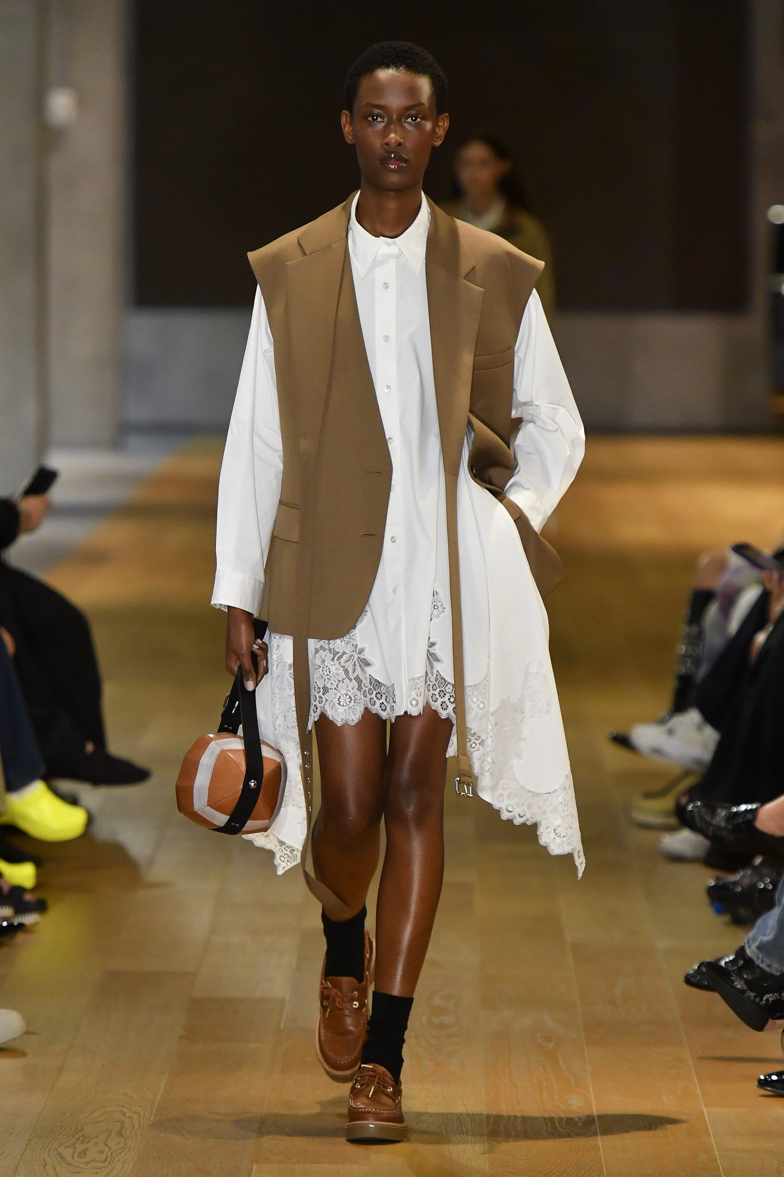 img-8214-1600x2400-1742418879272-wlh7os04h08