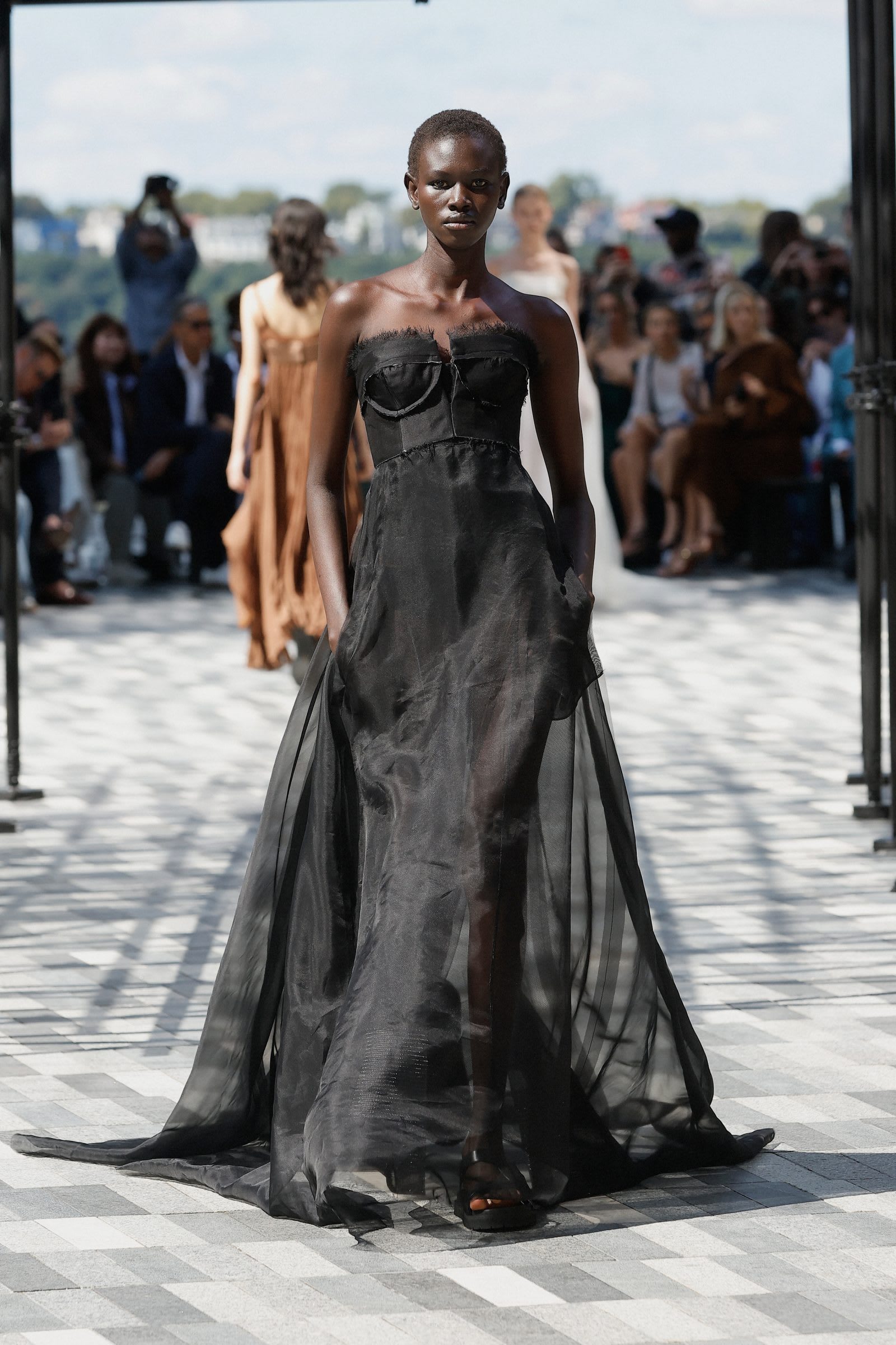 img-8258-1600x2400-1742418877388-66ys8r3n6a9