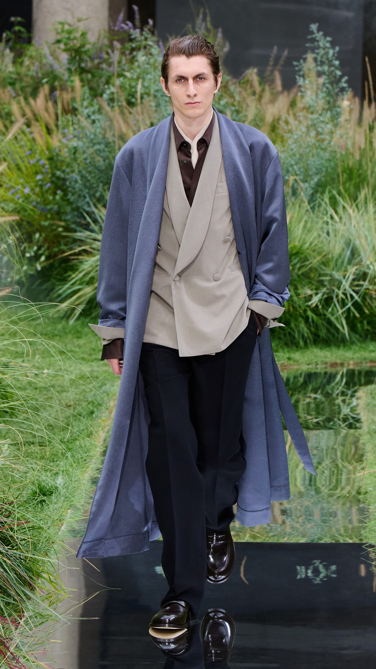 img-9242-1600x2845-1742418758065-5s6k5agb6vu