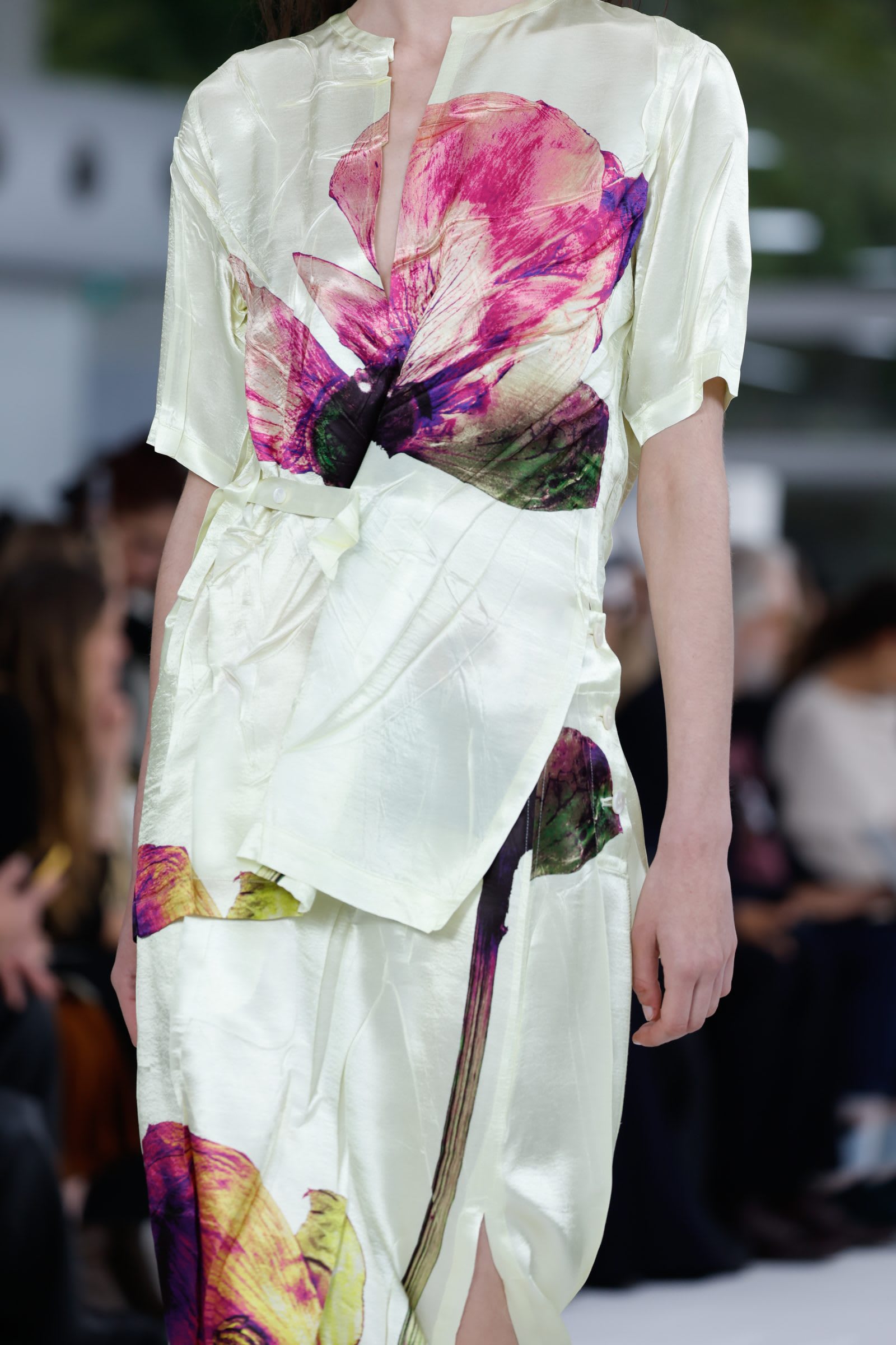 issey-miyake-details-high-20-1600x2400-1742418518890-w3ygbpfv18