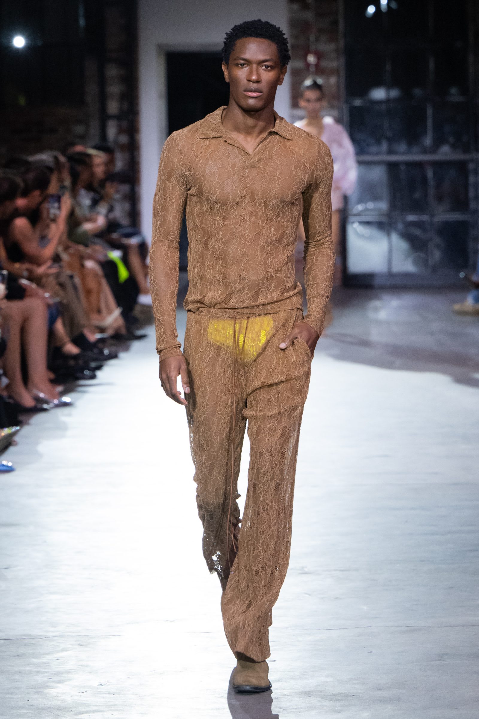 laquan-smith-look-40-1600x2402-1742418820323-zvd5j8f9bdr