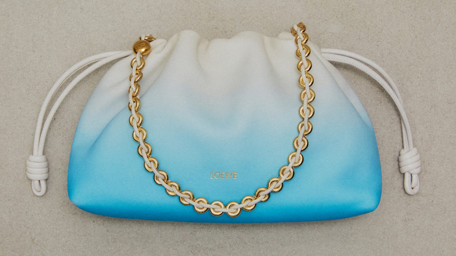 loewe-ss25-preco-online-stories-d3d4-sl-cropped-2880x1620-22-1600x900-1742417692272-8lxokdlsx99