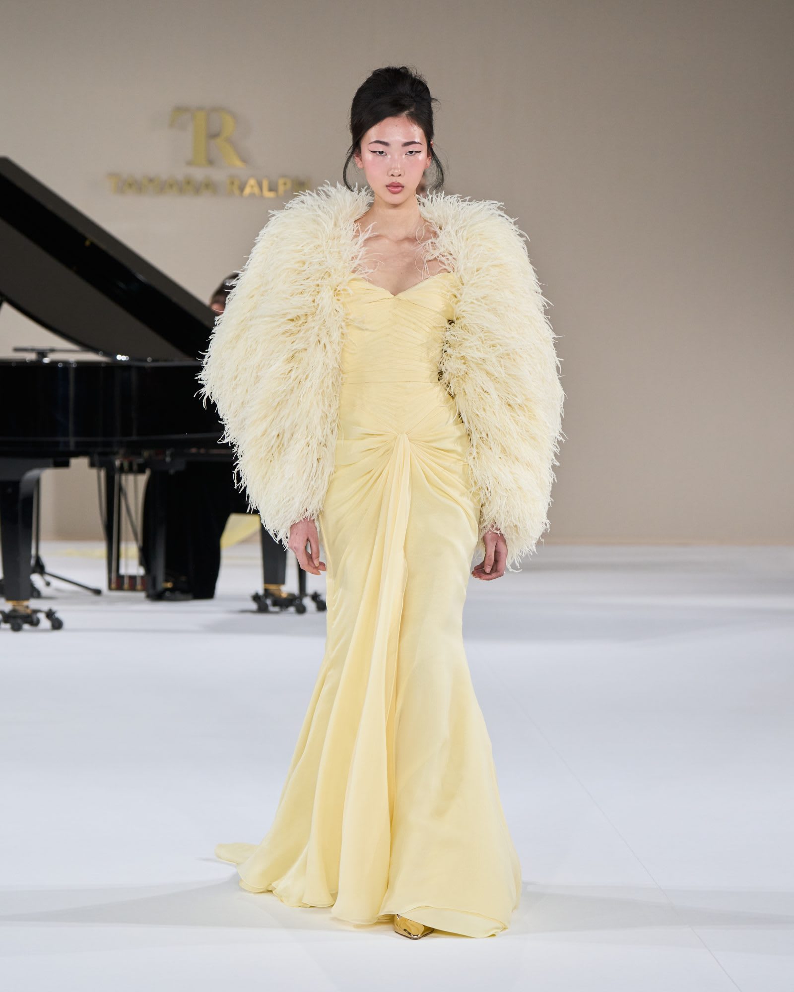 look11-1600x2000-1742417097962-odx5pg2lkrc