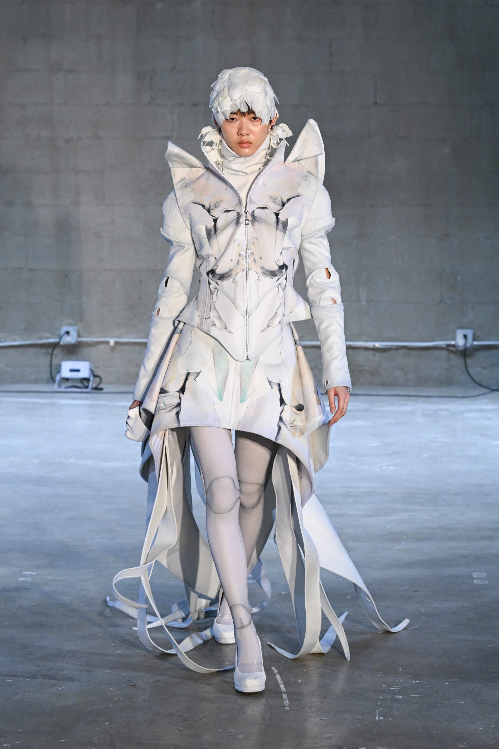 look16-bfa-46403-6562058-1600x2400-1742418838053-euubvhr25m