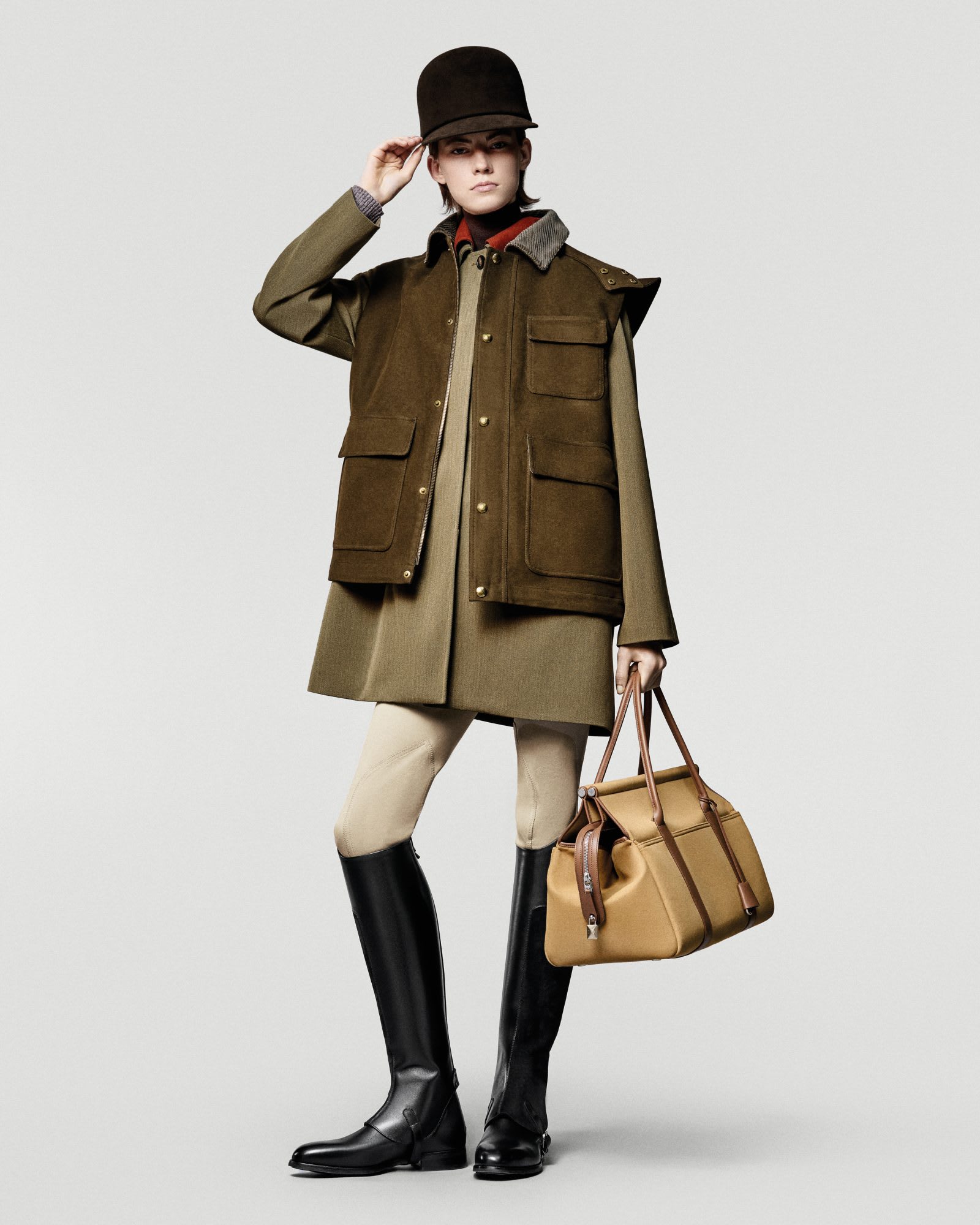loro-piana-fall-winter-2025-2026-women-s-collection-look-5-1600x2000-1742416823337-nf5fmoq5d9q