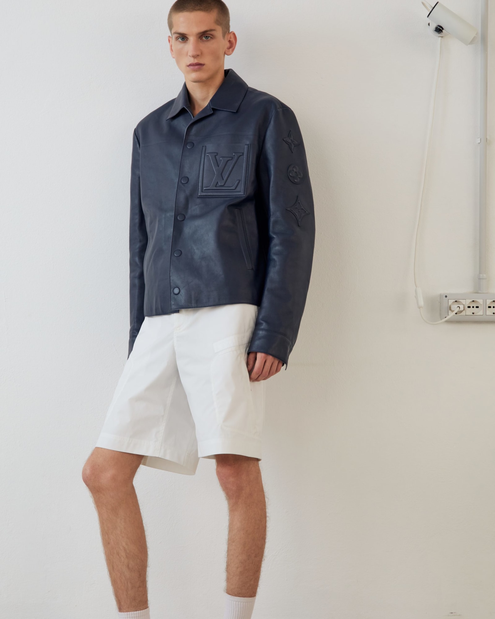 rain-x-louis-vuitton0817-scaled-1742419075336-21yky9enbrs