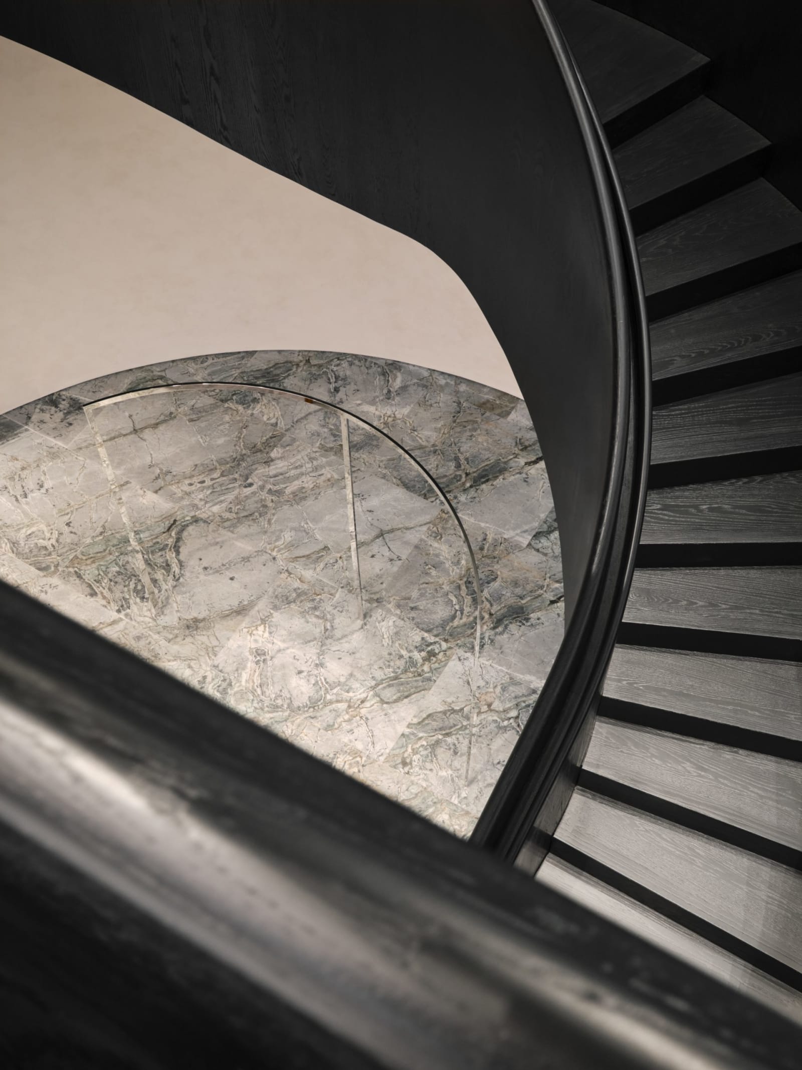 saint-laurent-miami-design-district-1-hr-scaled-1742417684100-qts2o2p2hpn