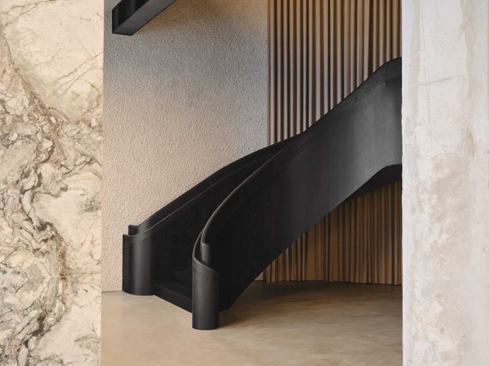 saint-laurent-ny-meatpacking-7-hr-1600x1200-1742417783238-1vow2tc0q6x