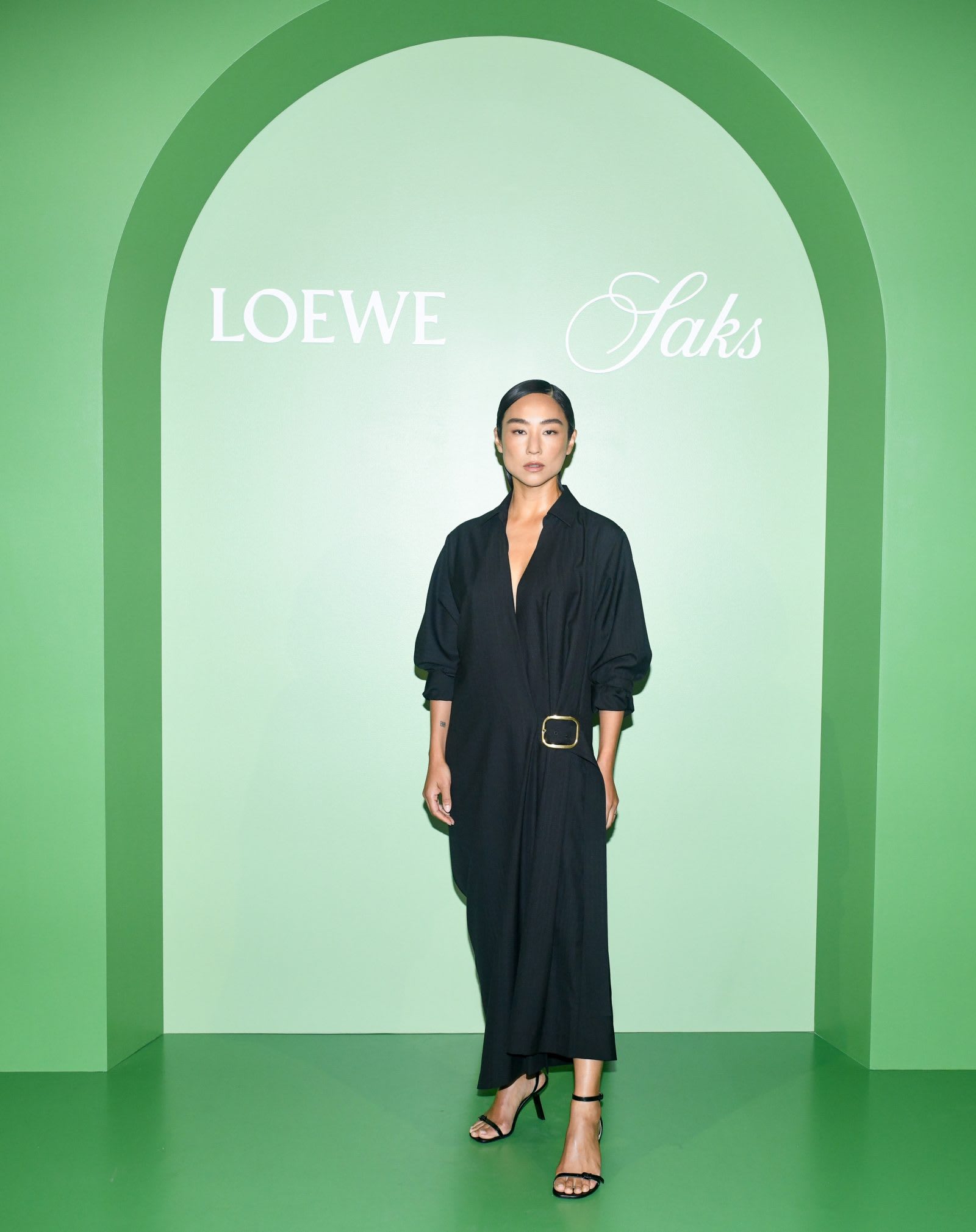 saks-x-loewe-dinner-greta-lee-1600x2018-1742418944231-vwu265vb9d