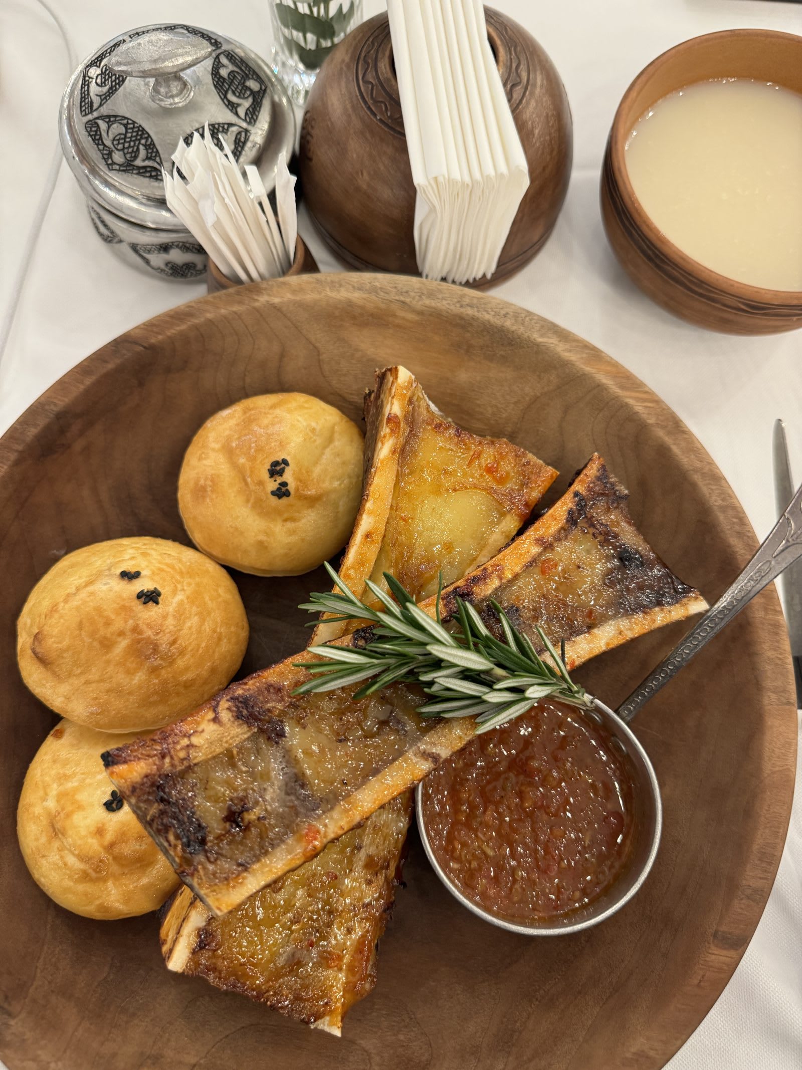 sandyq-restaurant-bone-marrow-1600x2133-1742417738609-st4tl5sqgyp