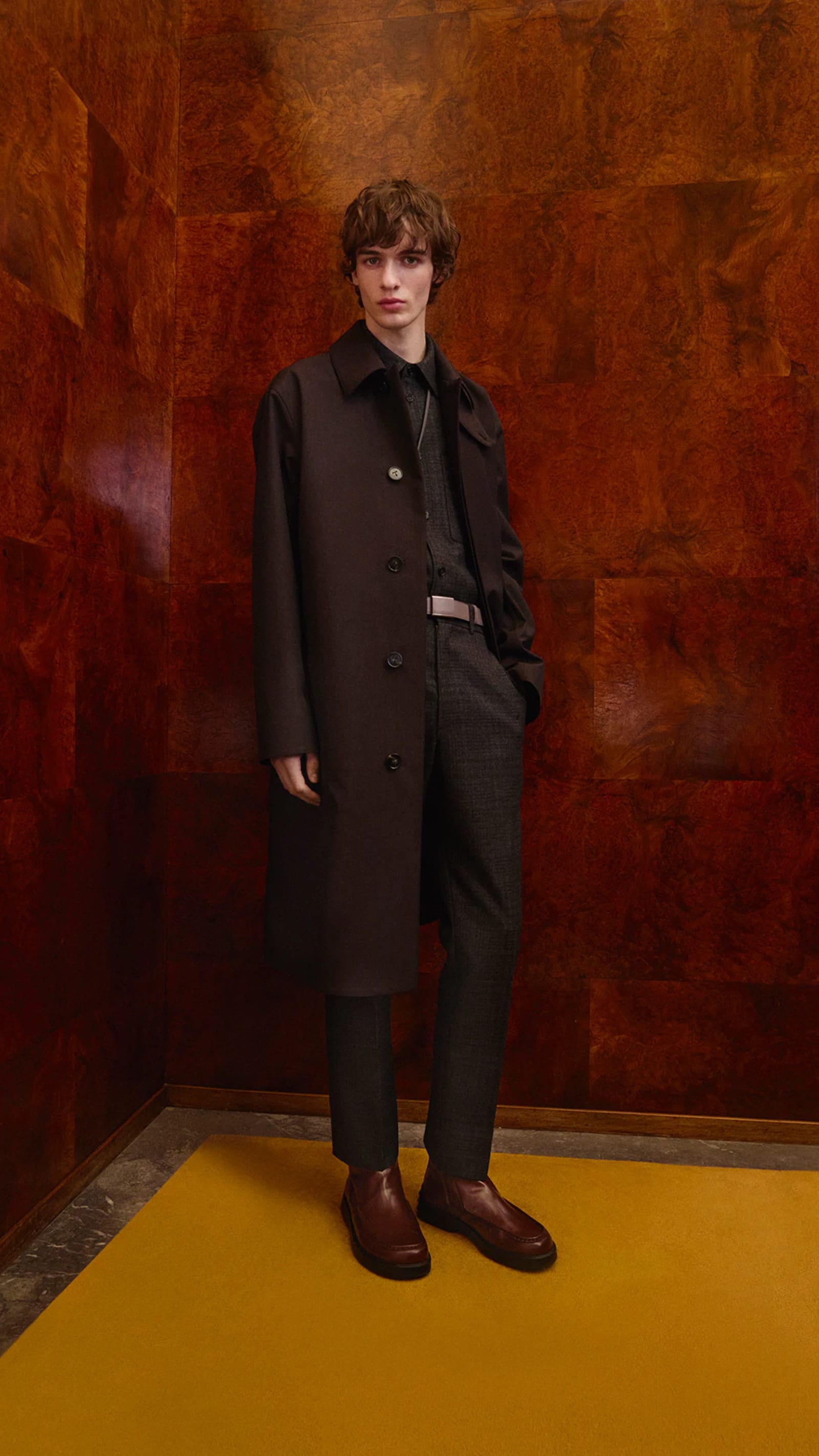 tods-man-collection-fw25-look-019-a.jpg-2-1742417296829-ojk2mk1tqf