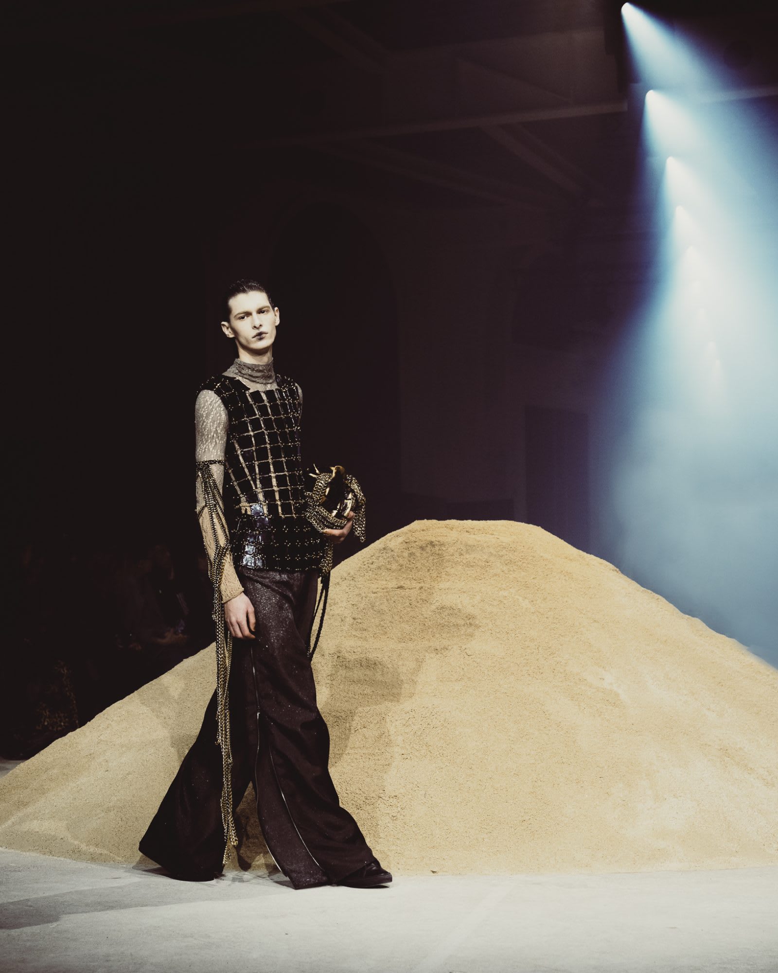 yuima-nakazato-ss25-17-1600x2000-1742417252806-5mwjjqf3jo