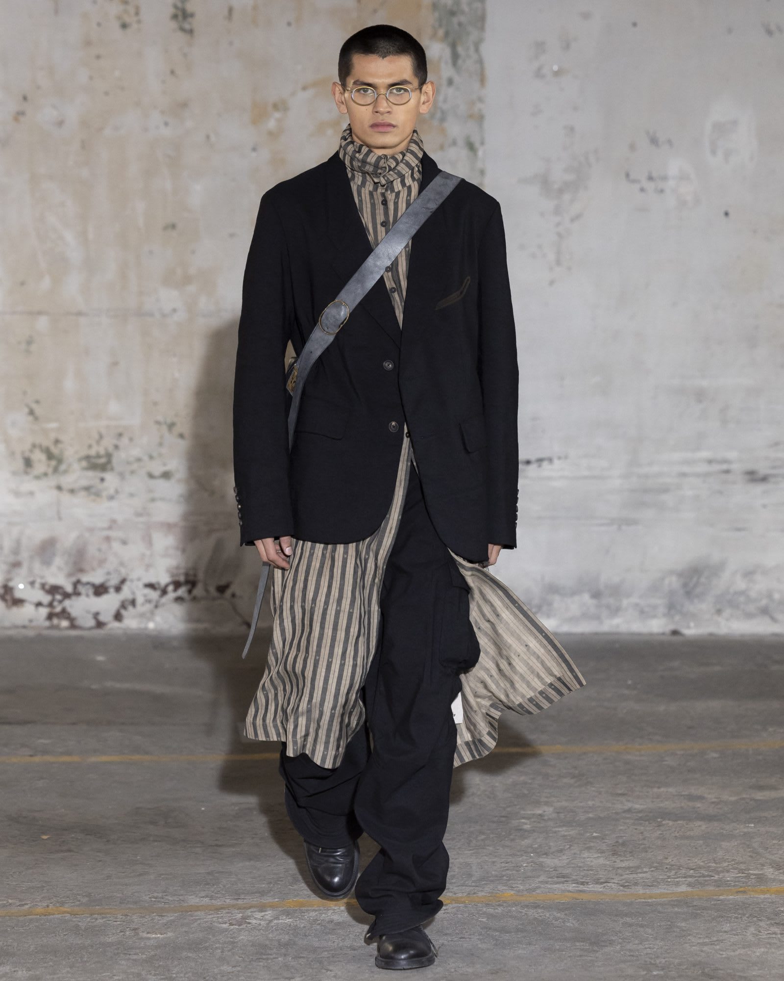 ziggy-chen-fw25-4x5-015-1600x2000-1742417285405-k8th2q0ukl