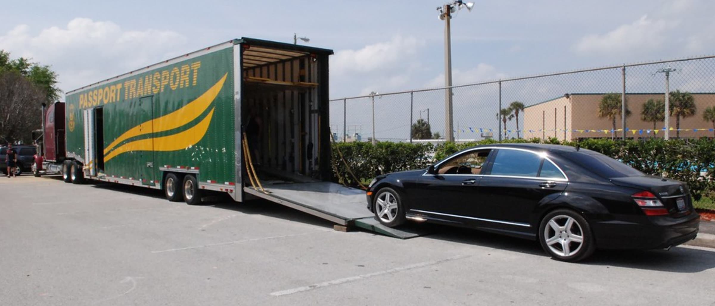 How Does Car Shipping Ensure Safe Transport?