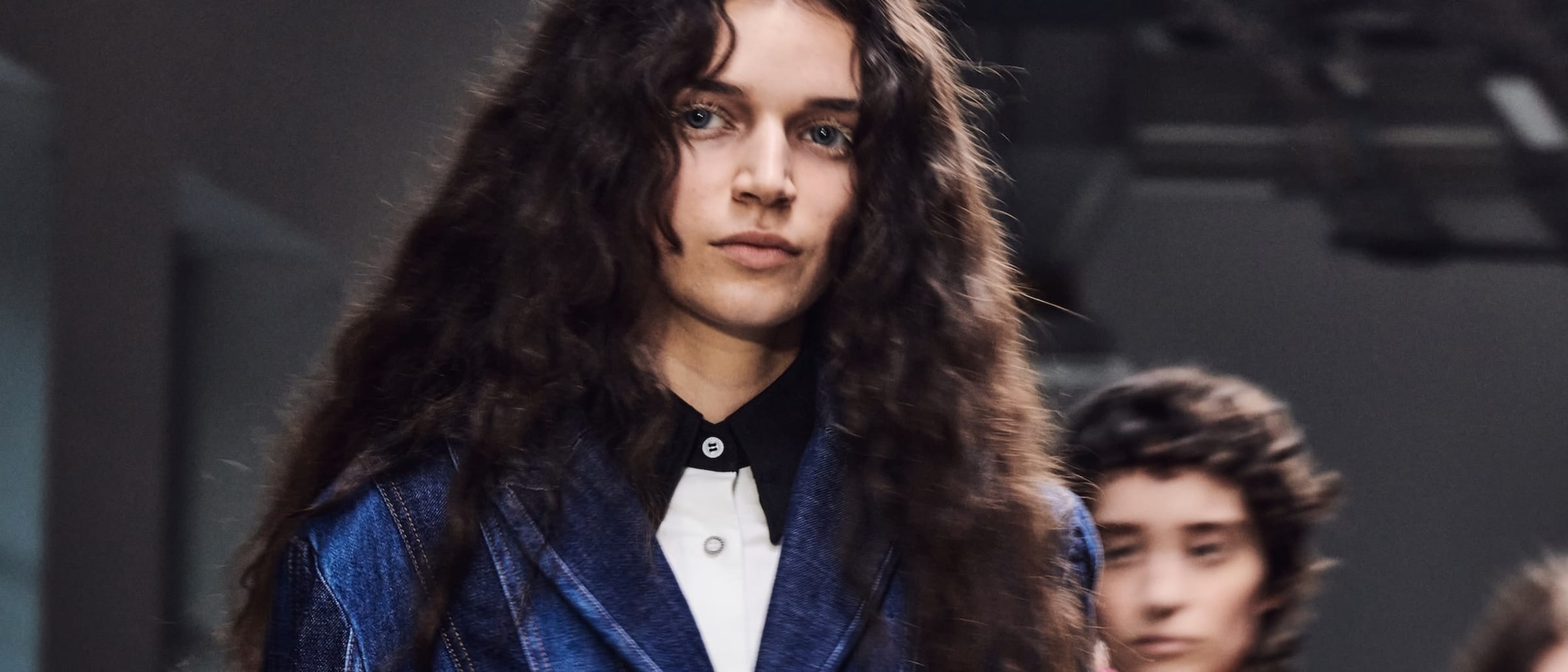 Anrealage Spring/Summer 2026: Fashion and Art For A Noble Cause