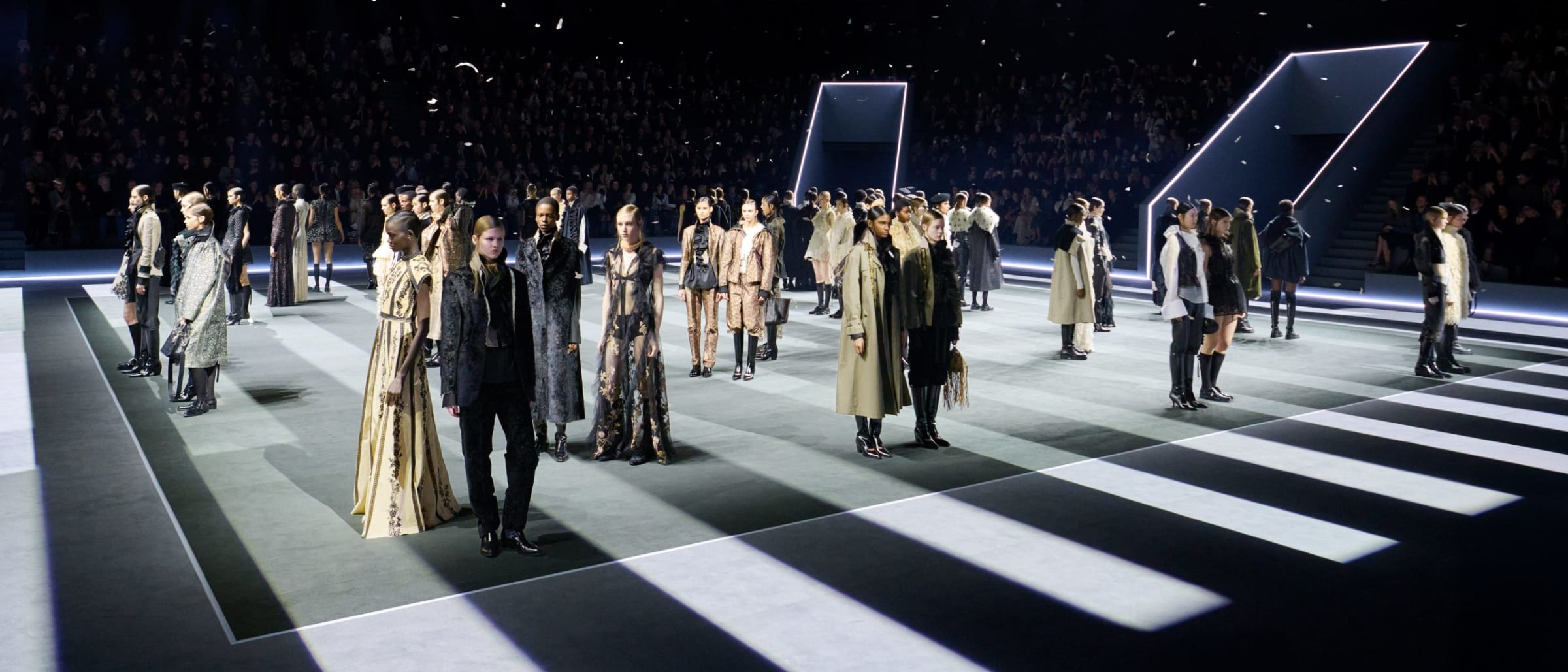 Dior Women’s RTW AW25: Virginia Woolf, Literary Metamorphosis