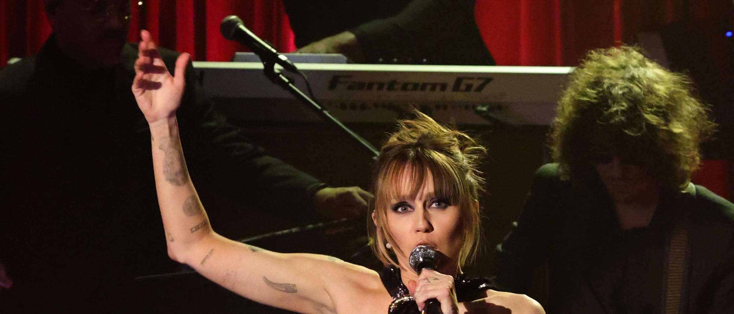 Miley Cyrus Delivers Powerful Sinéad O’Connor Tribute On SNL