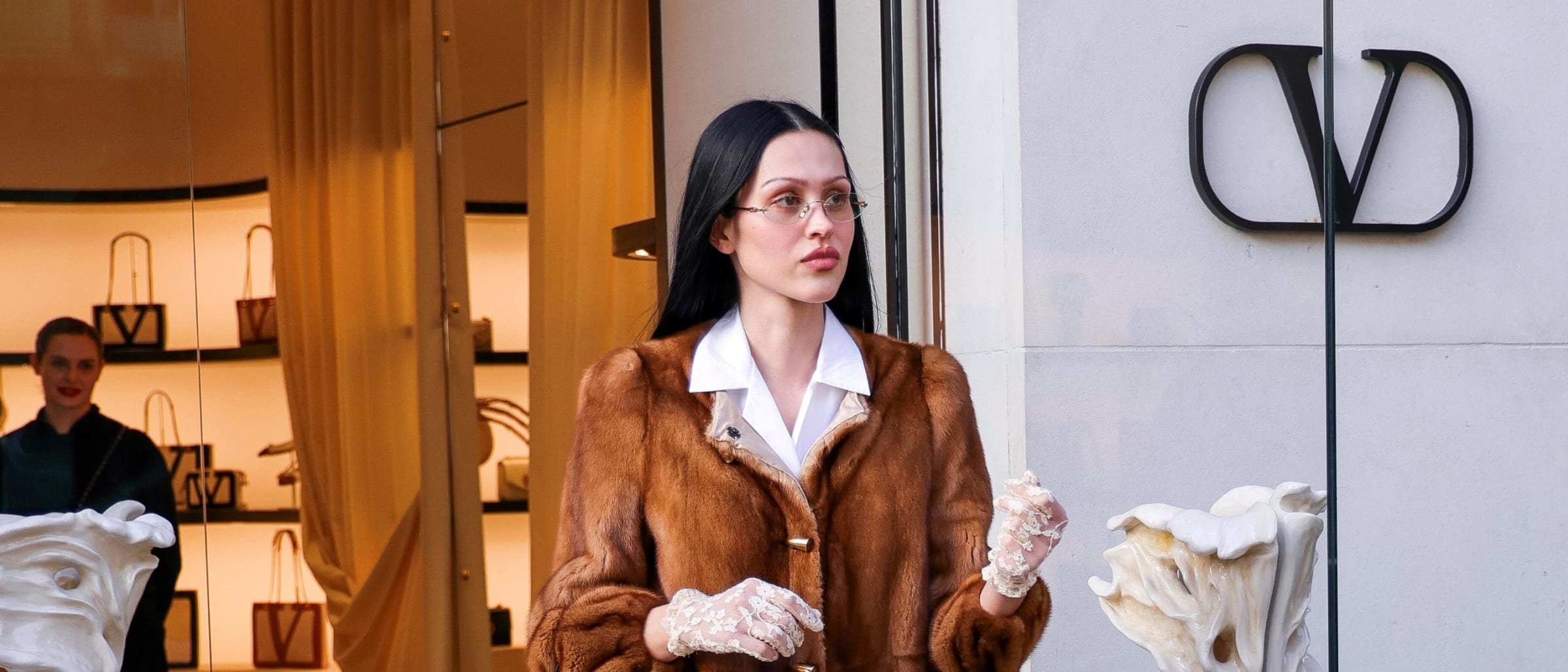 How Amelia Gray is Redefining Modern Feminine Fashion