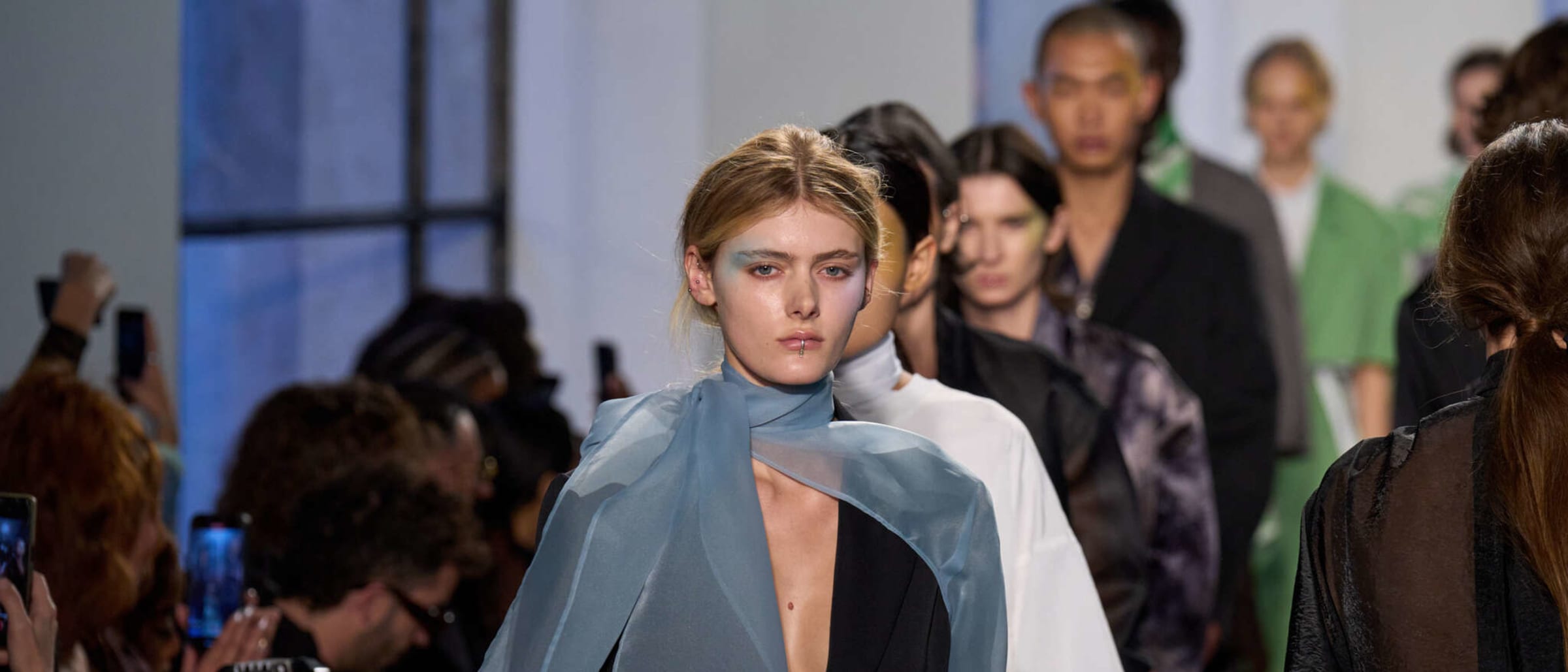 Ujoh Spring-Summer 2025: Collaboration with Reebok Combines Smart Tailoring with Sports-Chic 